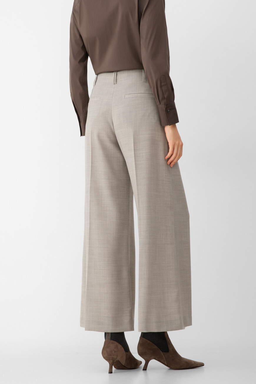 брюки  модель sartorial MP507P8993 C004 по акции