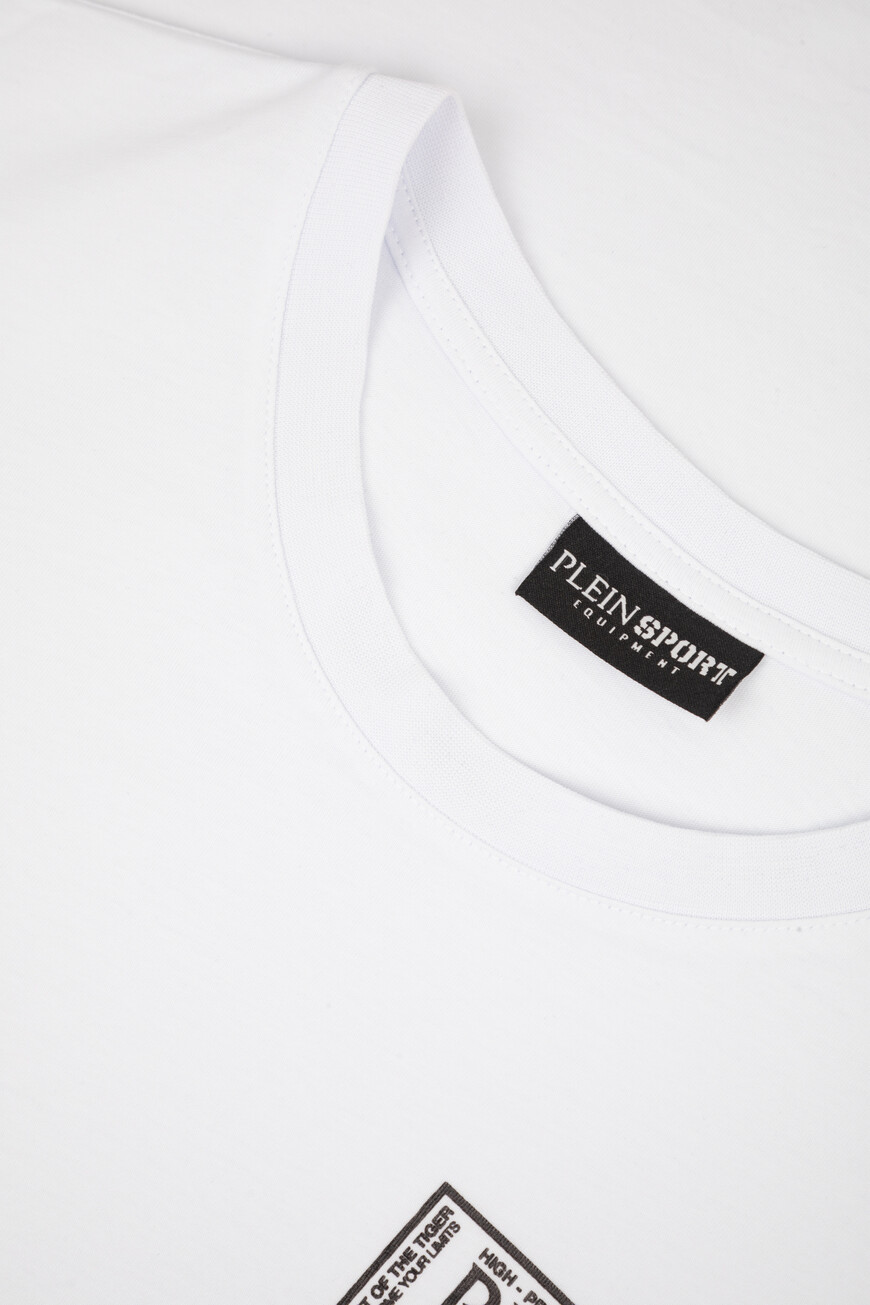 футболка  модель hyper sport FAEC MTK8354 STE001N 01 со скидкой