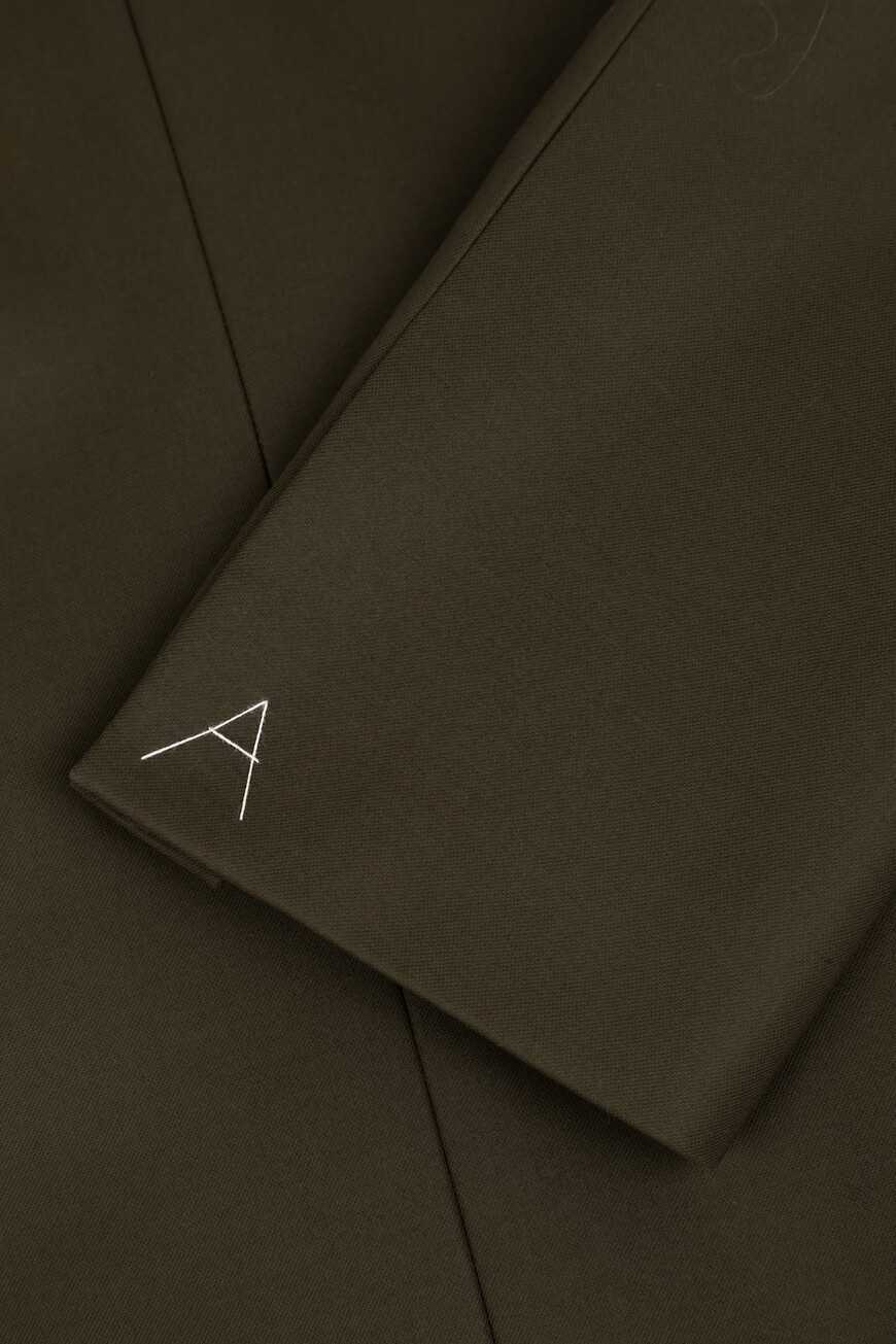 жакет  AA9V1129W036B 643 на официальном сайте