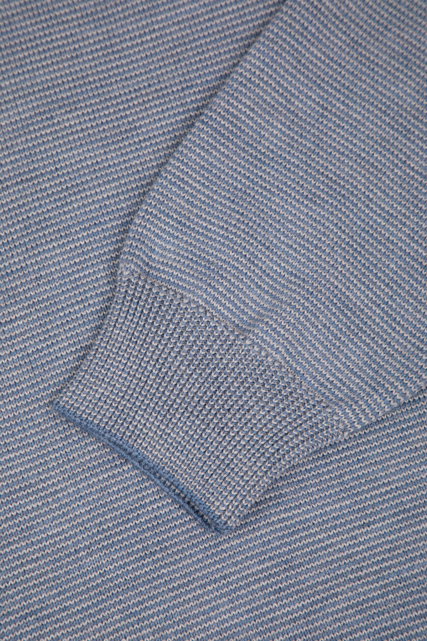 свитер  15311133 200 по распродаже