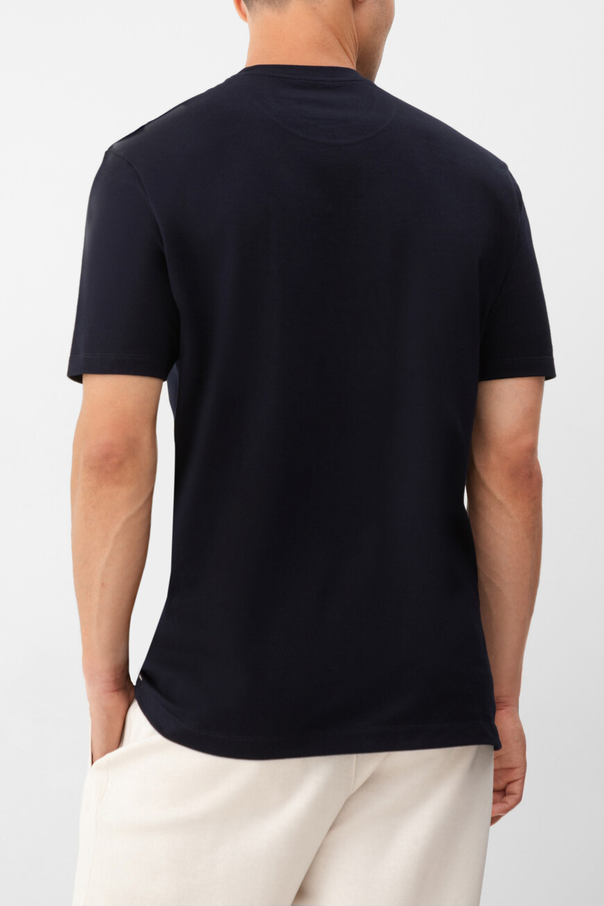 футболка  15311648 50. по акции