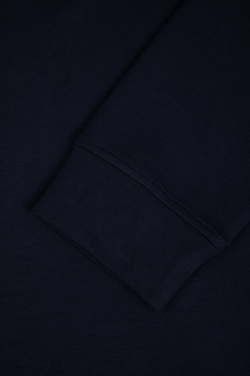 свитшот  15311839 50. по распродаже