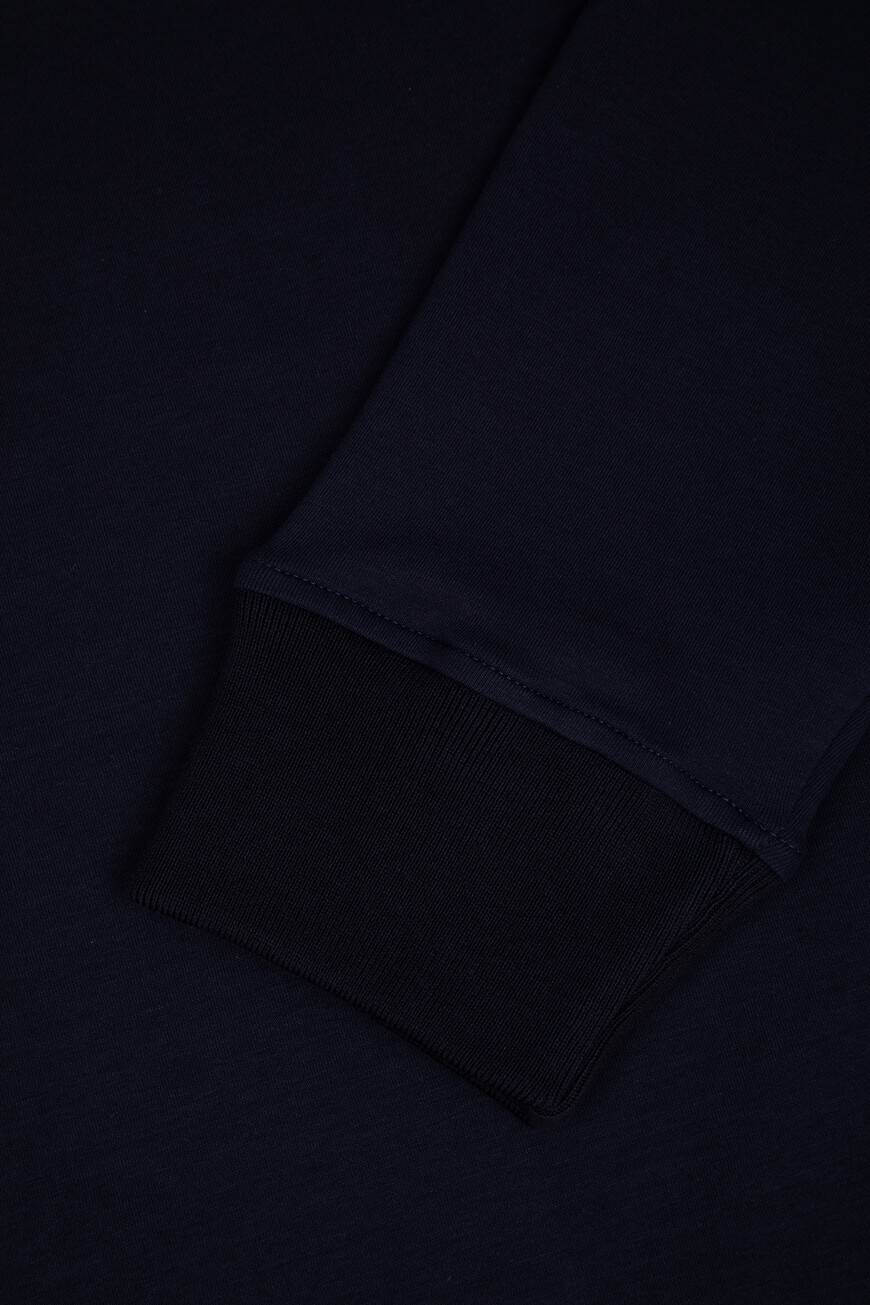 свитшот  модель из коллекции riviera 15311840 50 на официальном сайте