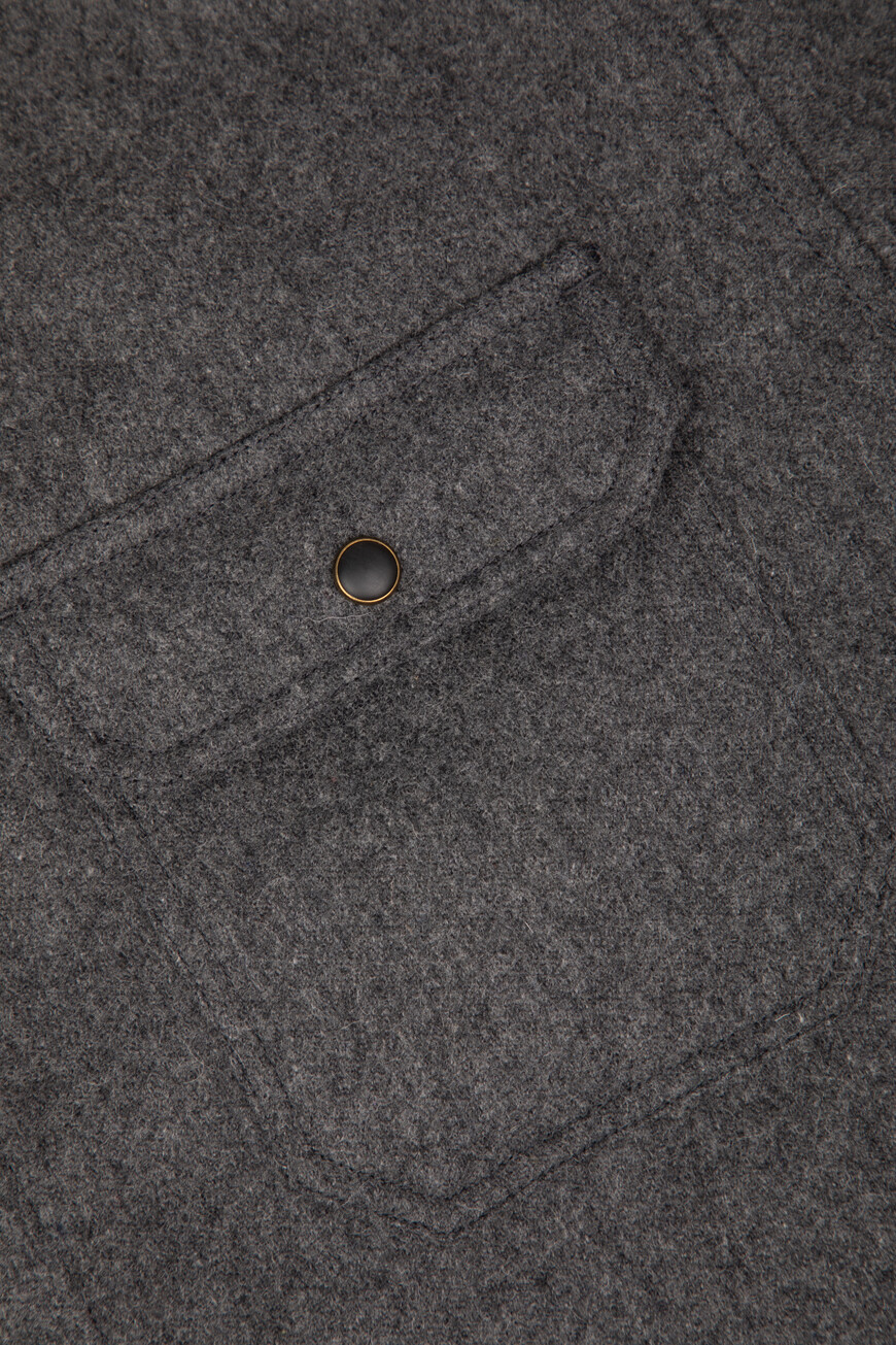 рубашка-овершот  модель из актуальной коллекции 15313341 664 на официальном сайте