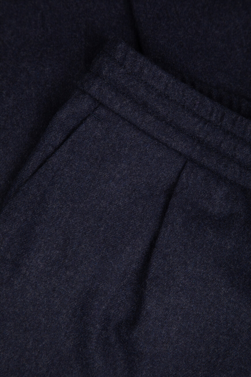 брюки  модель из актуальной коллекции 15314077 13 на официальном сайте