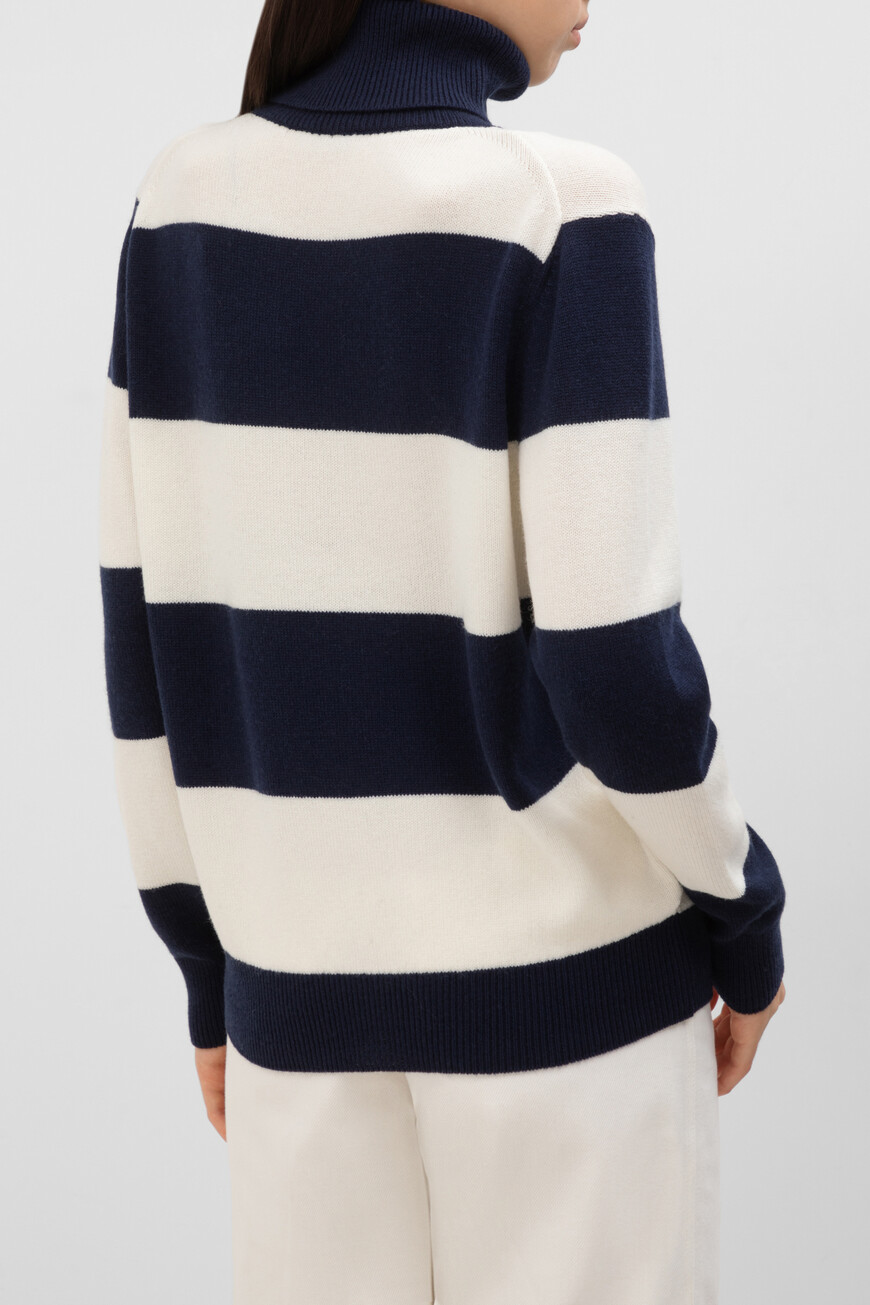 свитер  15351012 348 по акции