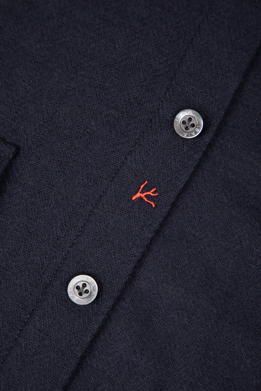 рубашка  CAJ024 J0407 800 на официальном сайте