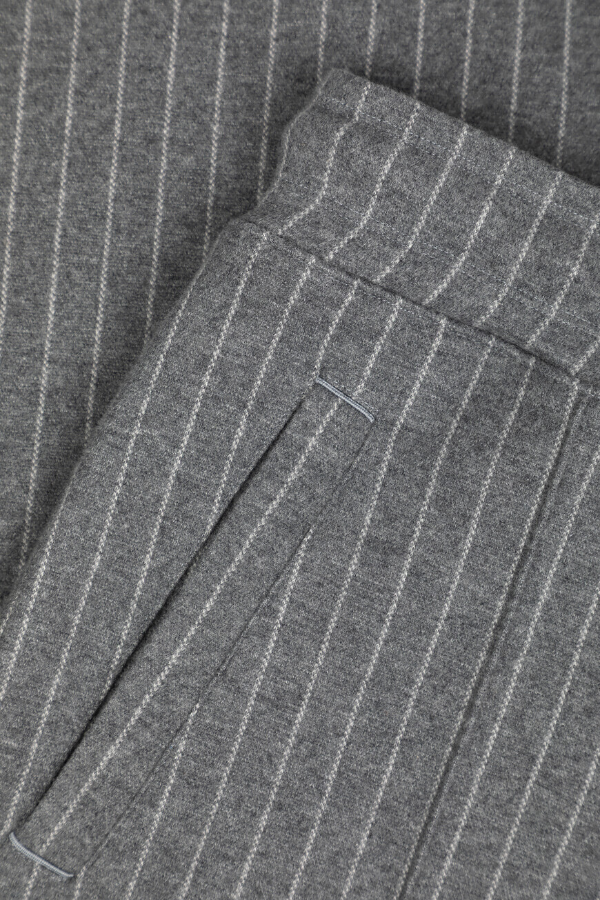 брюки  повседневного стиля на официальном сайте