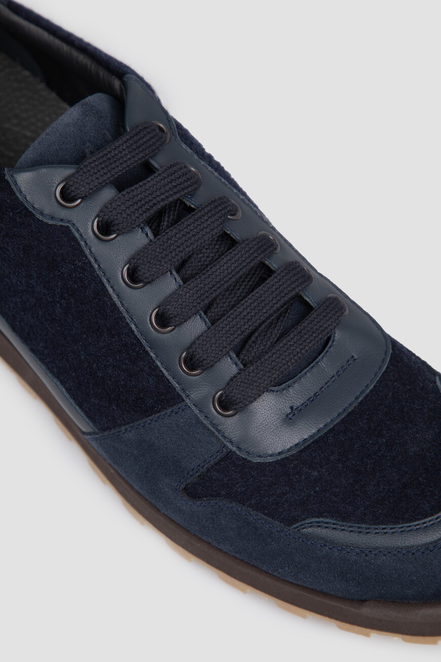 кроссовки  RUNT07 93560 800 со скидкой