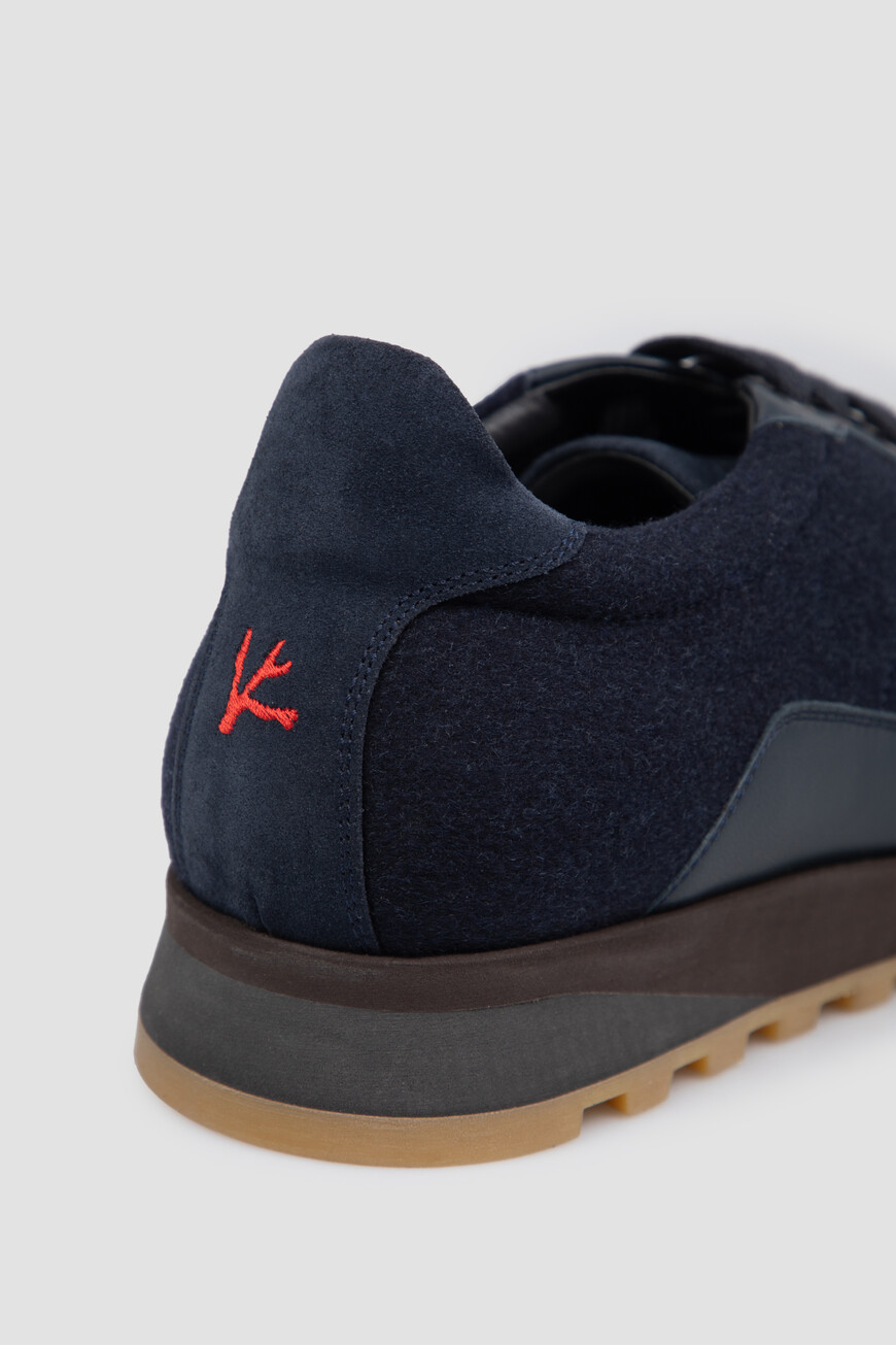 кроссовки  RUNT07 93560 800 по распродаже