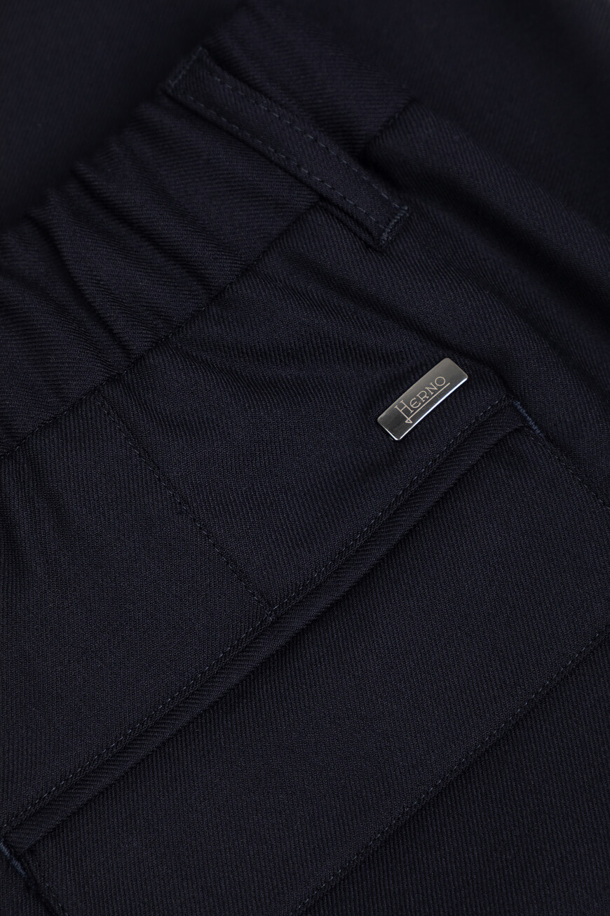 брюки  PT000137U 33453 9200 на официальном сайте