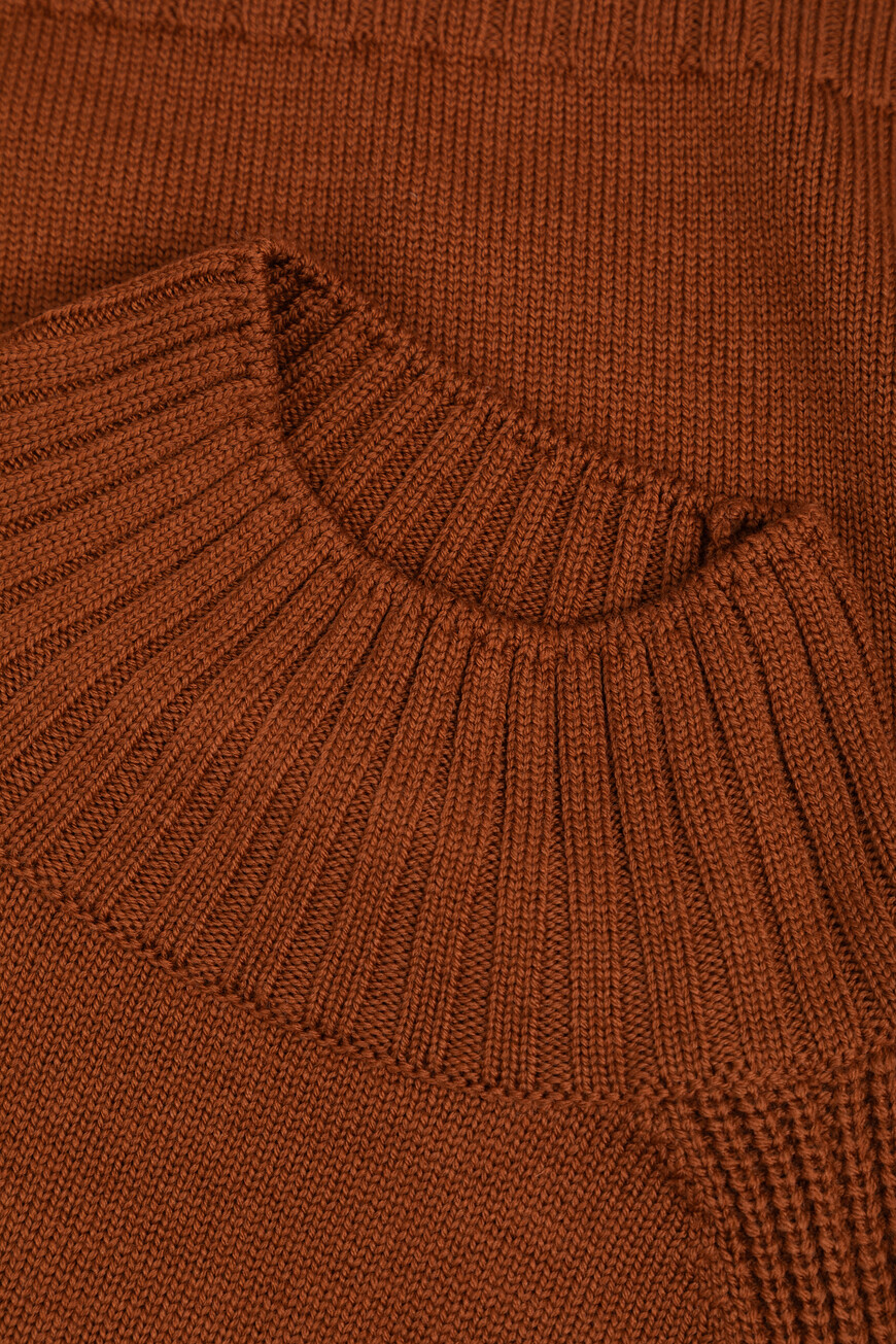 свитер  ML000053D 70305 8030 со скидкой