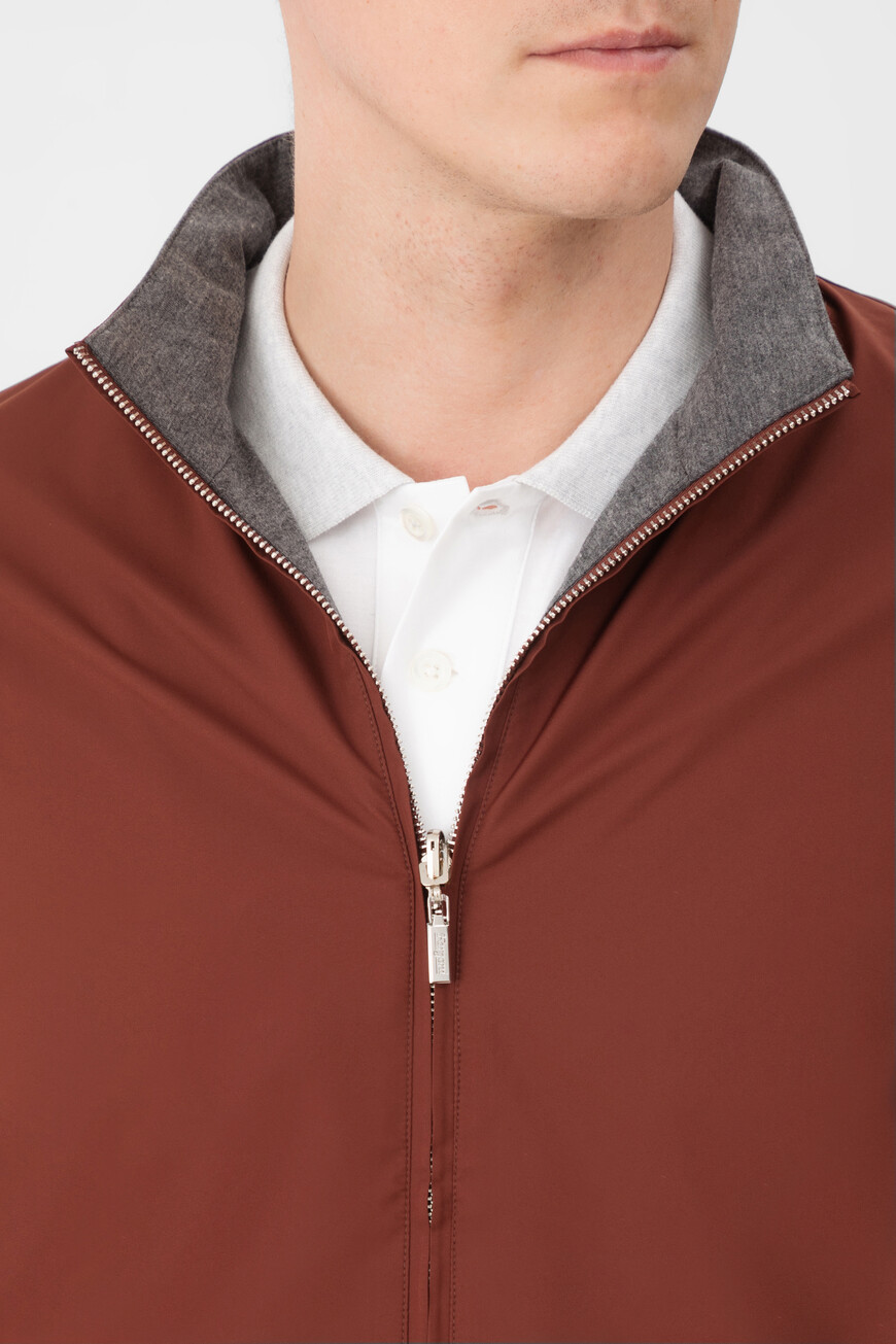 куртка  из италии вид сбоку