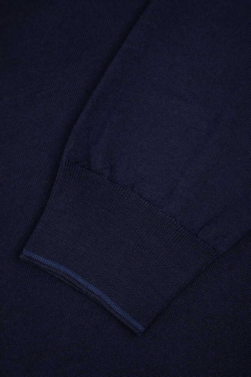 поло  KE08018P30 E25476 2198 по распродаже