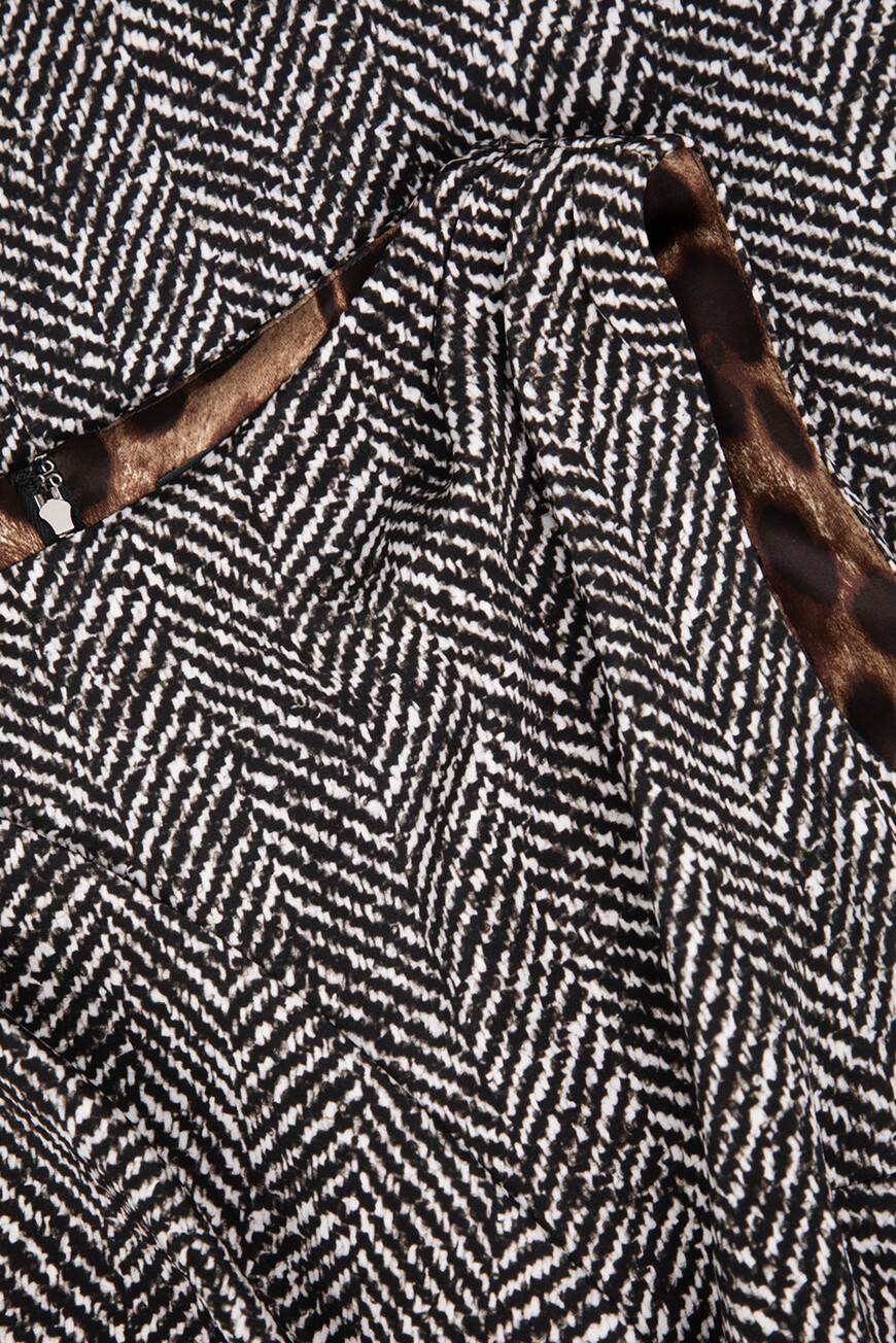 платье  F6TWAT FSA70 HH5QS со скидкой