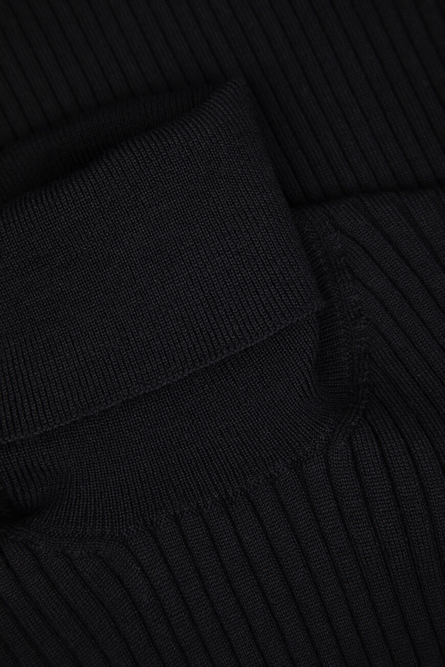 пуловер  FXW34T JDVDC N0000 по распродаже