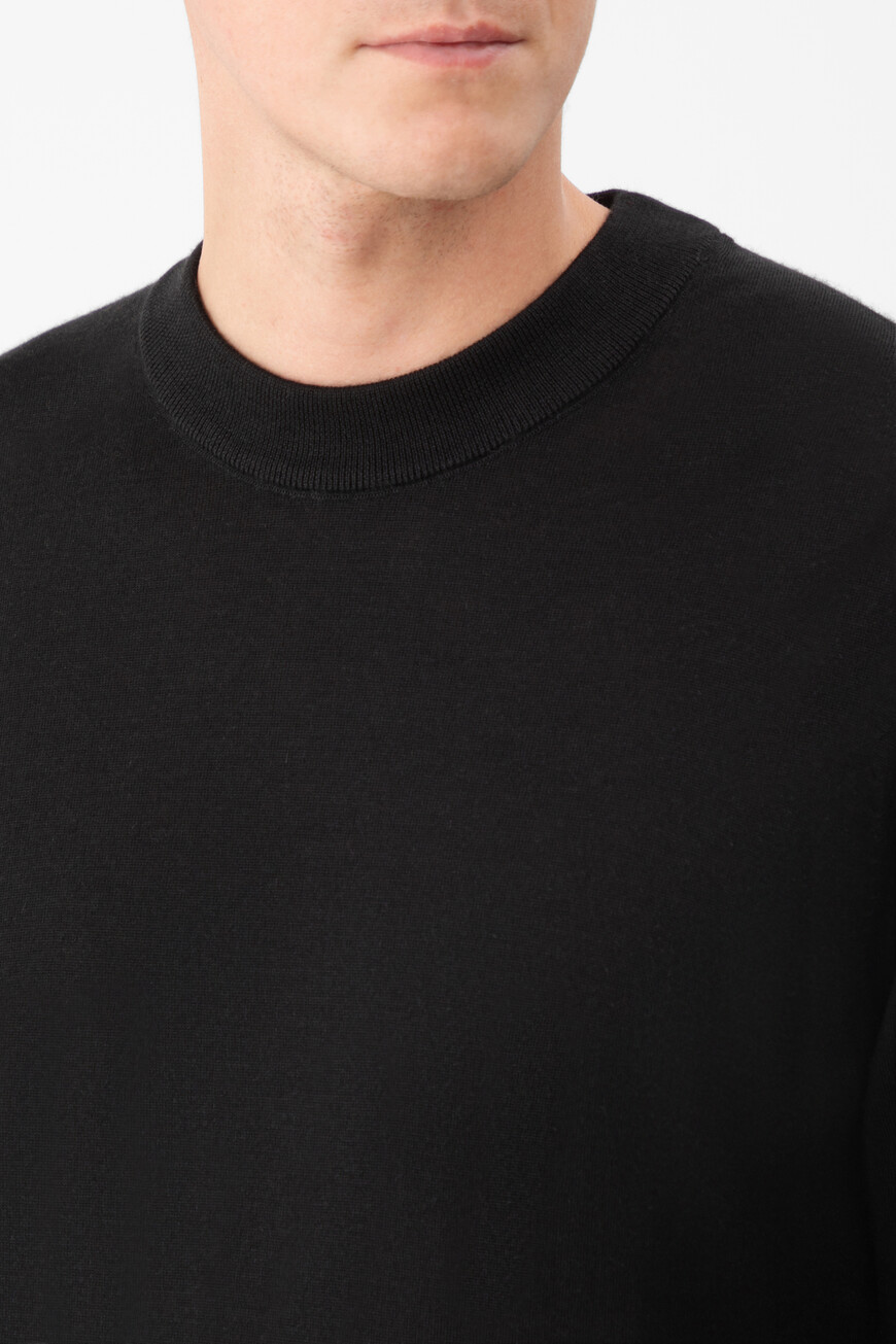 

Свитер Emiliano Zapata, Черный