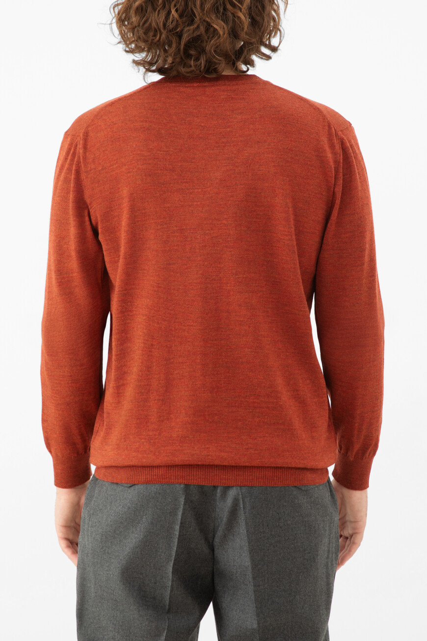 свитер  TRKB01-601 по акции