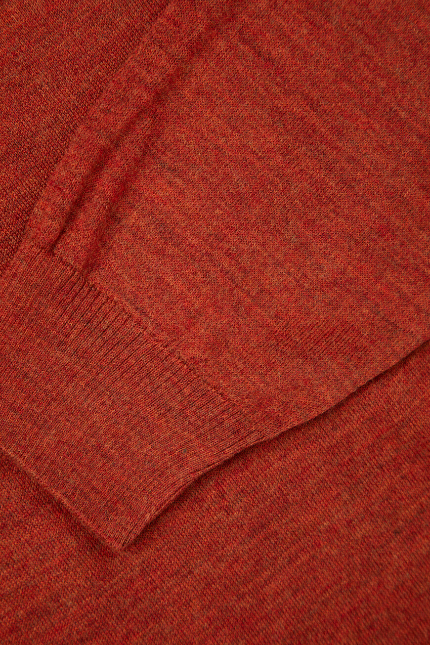 свитер  TRKB01-601 по распродаже