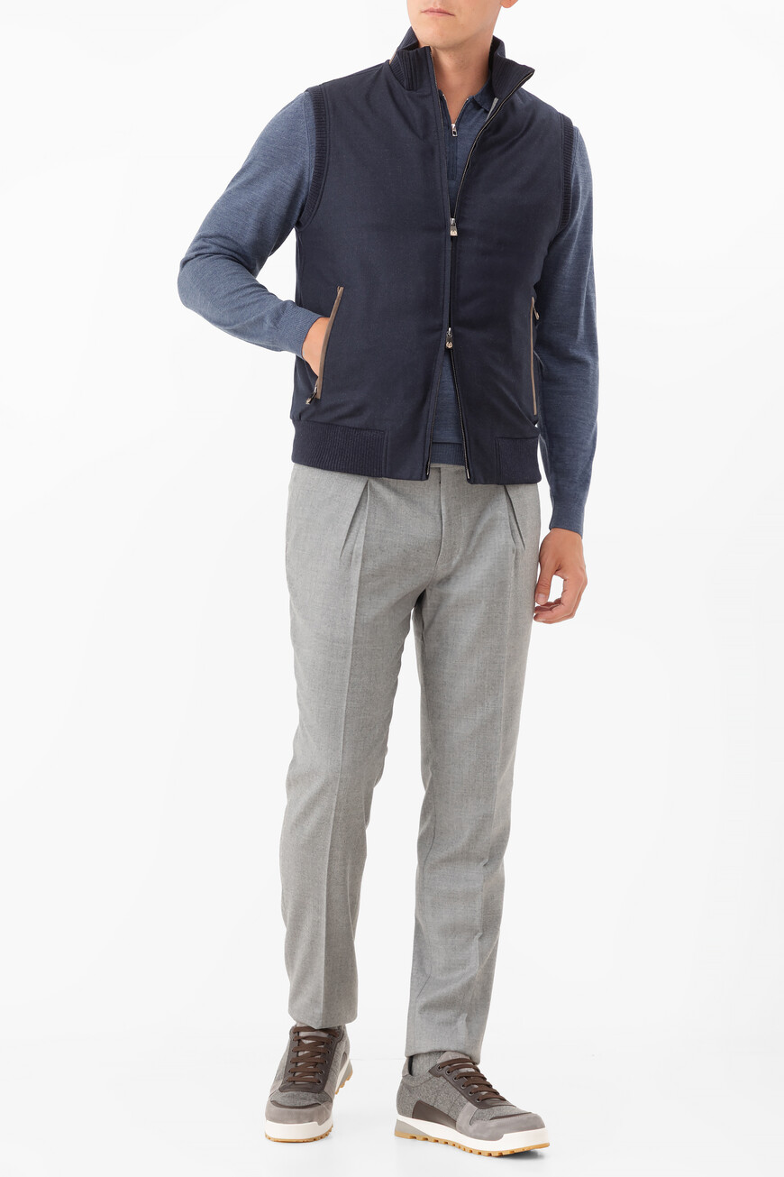 жилет  Y1 52F LP 003-200 на официальном сайте