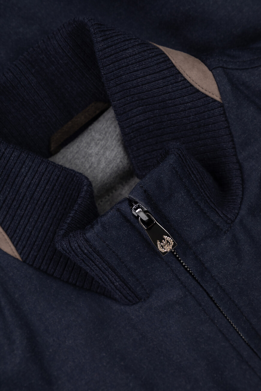 жилет  Y1 52F LP 003-200 оригинал