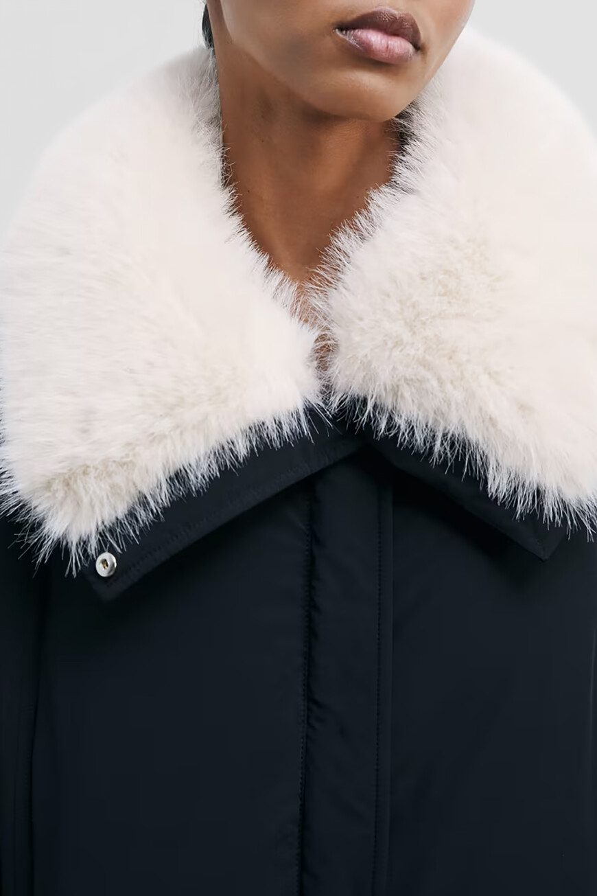 пуховик  8O0194 A629 K103 купить с доставкой