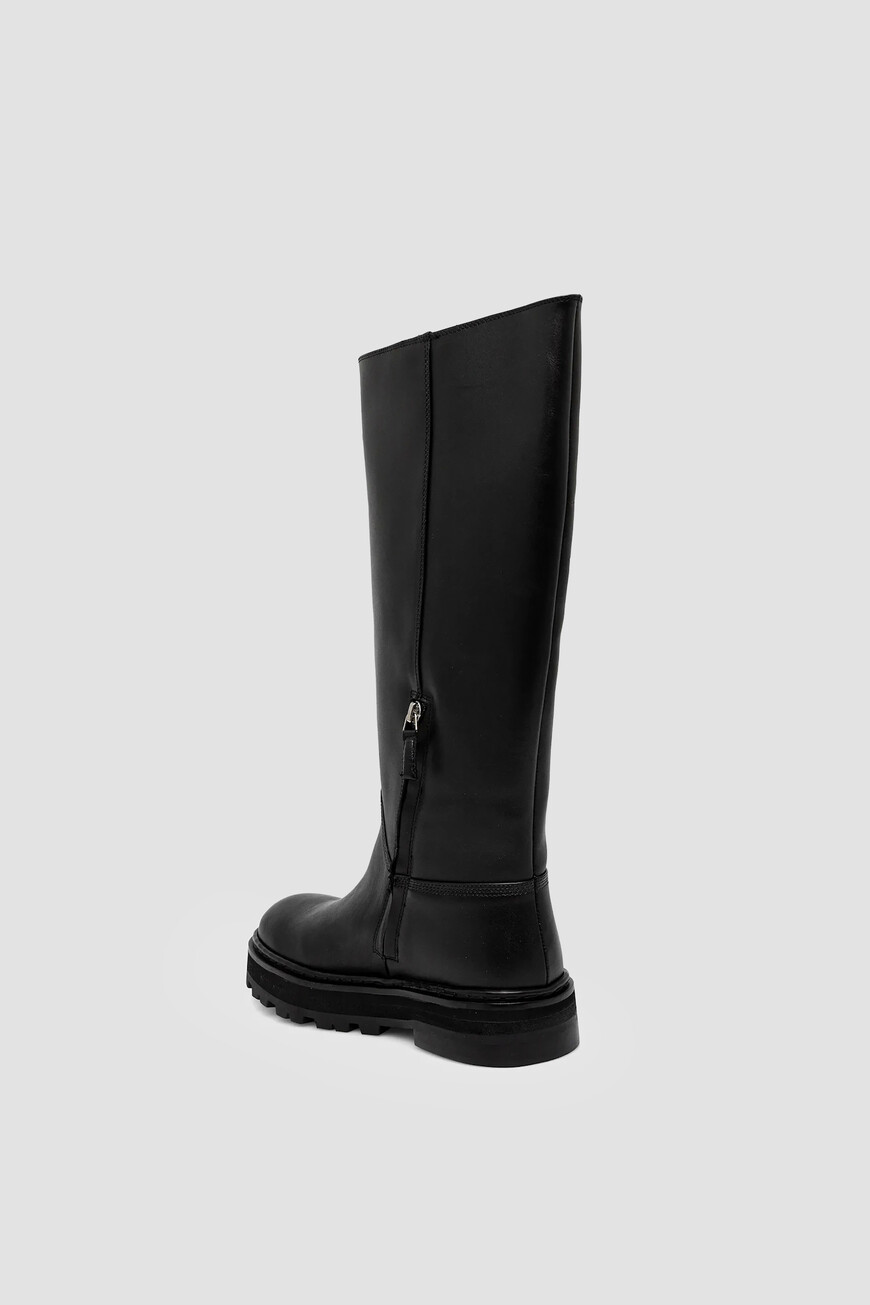 сапоги  8Y0135 L048 FB30 купить с доставкой