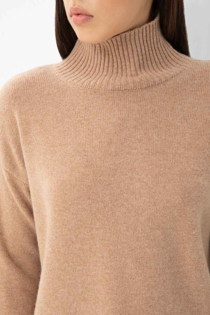 свитер  YD020203.0032.000160.00.23 купить с доставкой