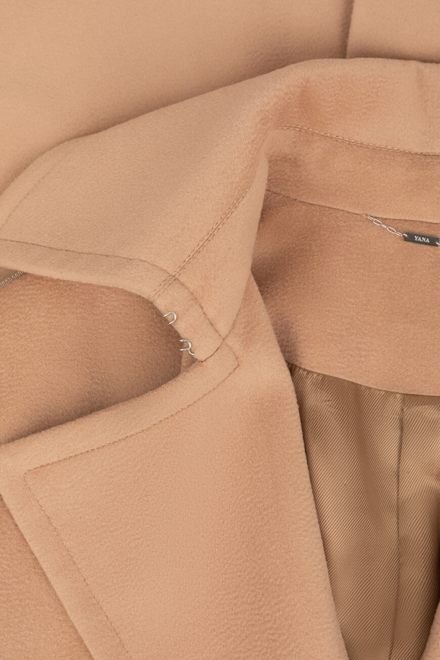 Продукция для женщин фото