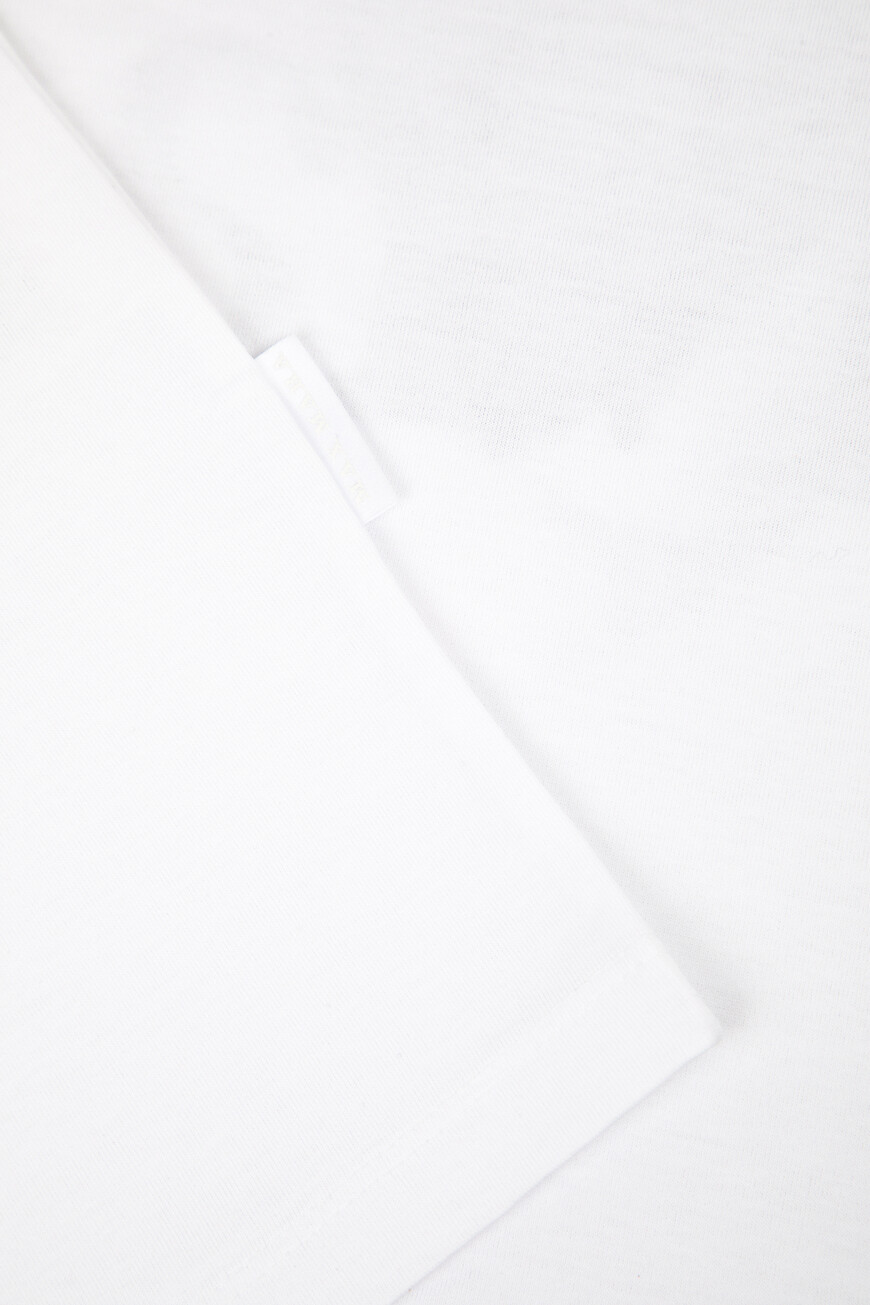 футболка  SEQUOIA 2521946071 012 на официальном сайте