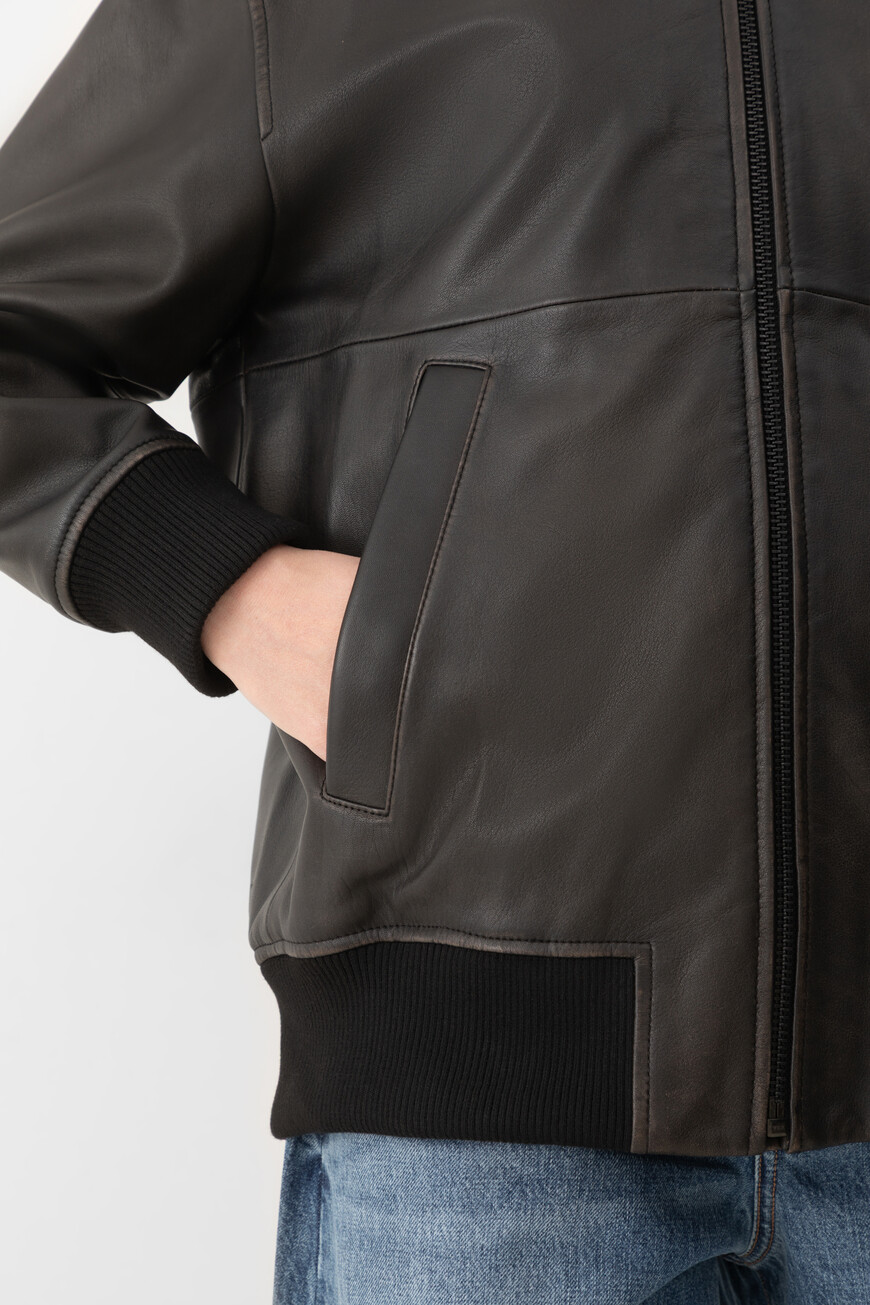 бомбер  TATTICO 2525446031 001 по низкой цене