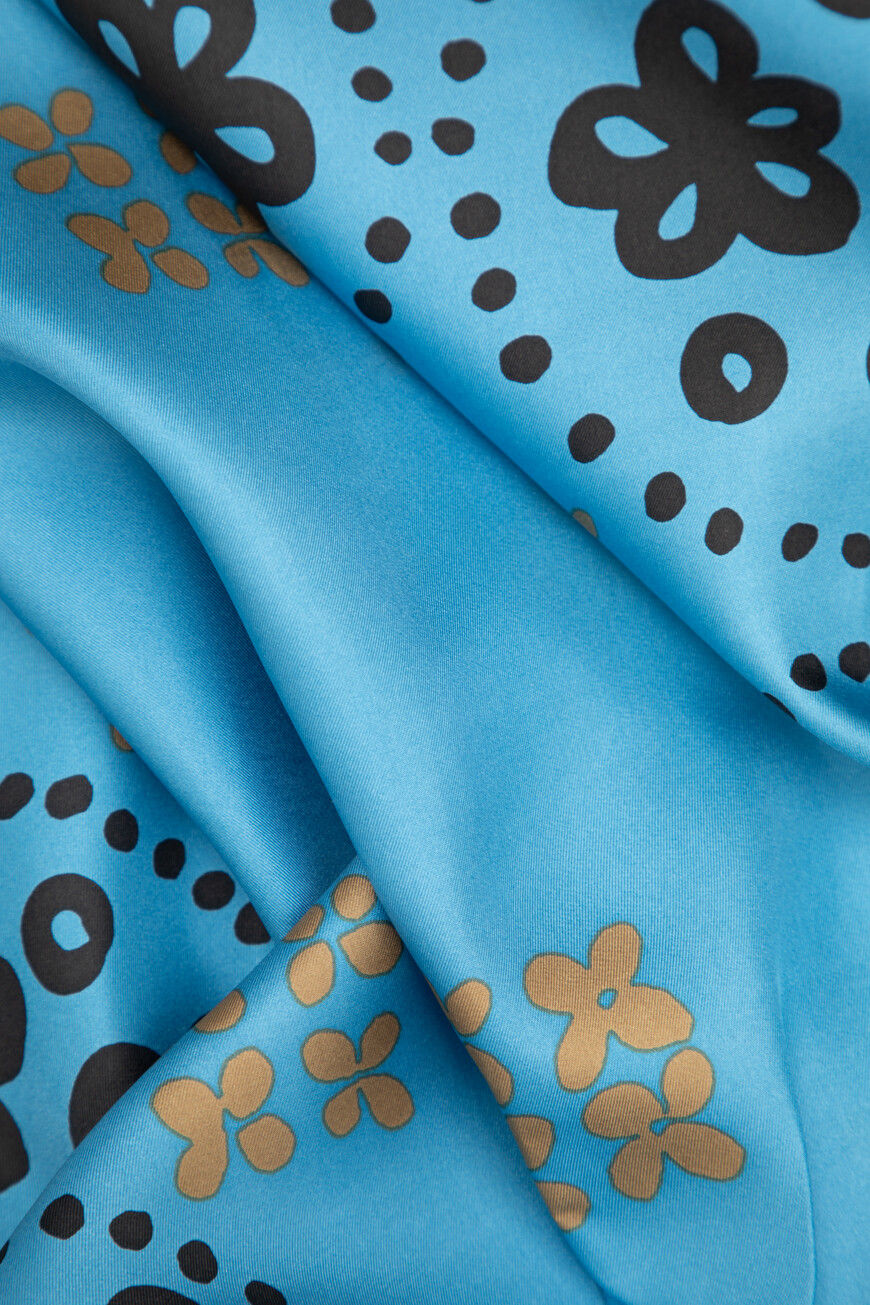 платок  ONESTO 2525546094 004 по акции