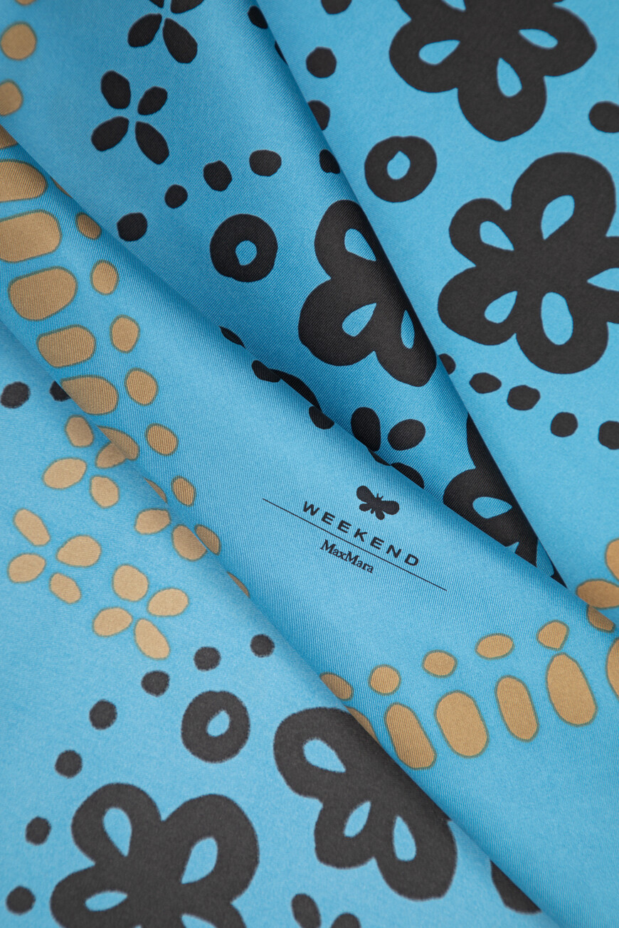 платок  ONESTO 2525546094 004 по низкой цене