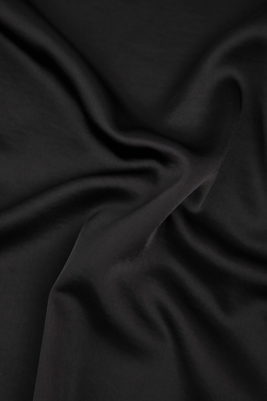 футболка  GILBERT 2525946071 003 по распродаже