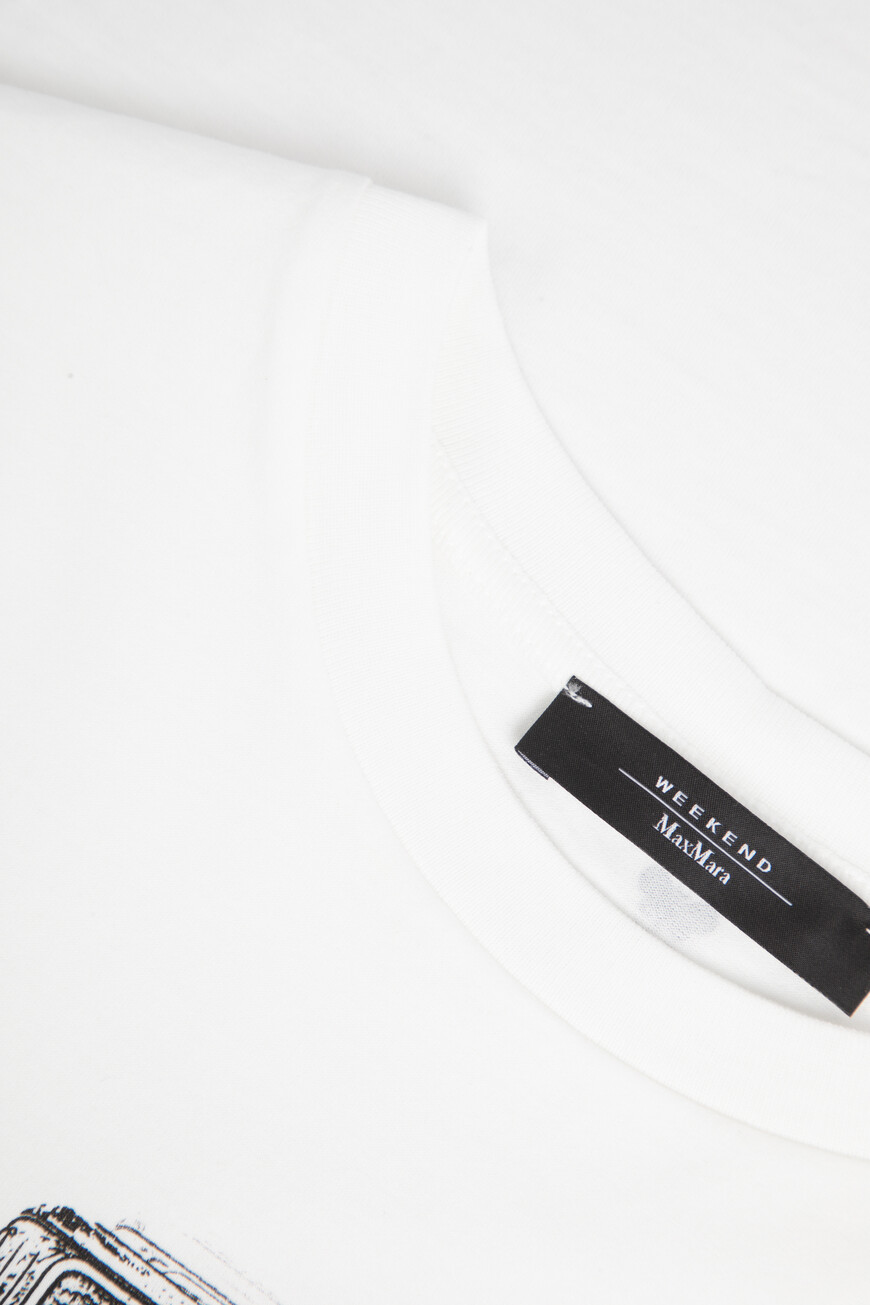 футболка  GUGLIA 2525976031 004 по распродаже