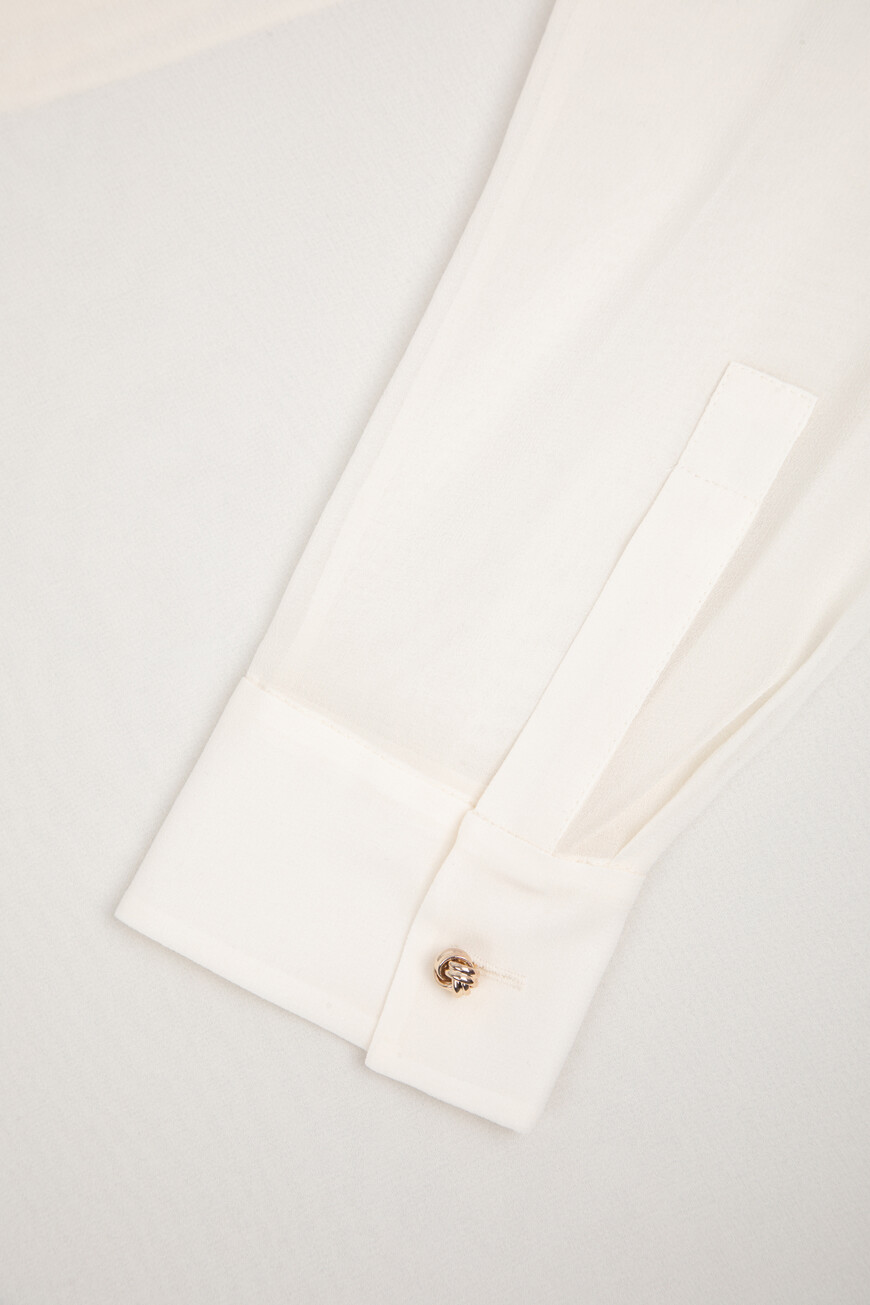 блуза  DEMIEN 2526266021 028 по распродаже