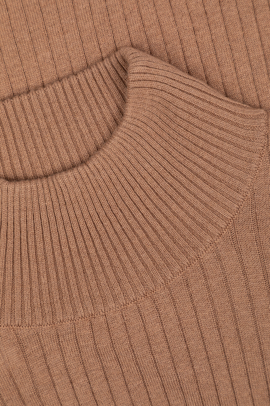 джемпер max mara из проверенных материалов со скидкой