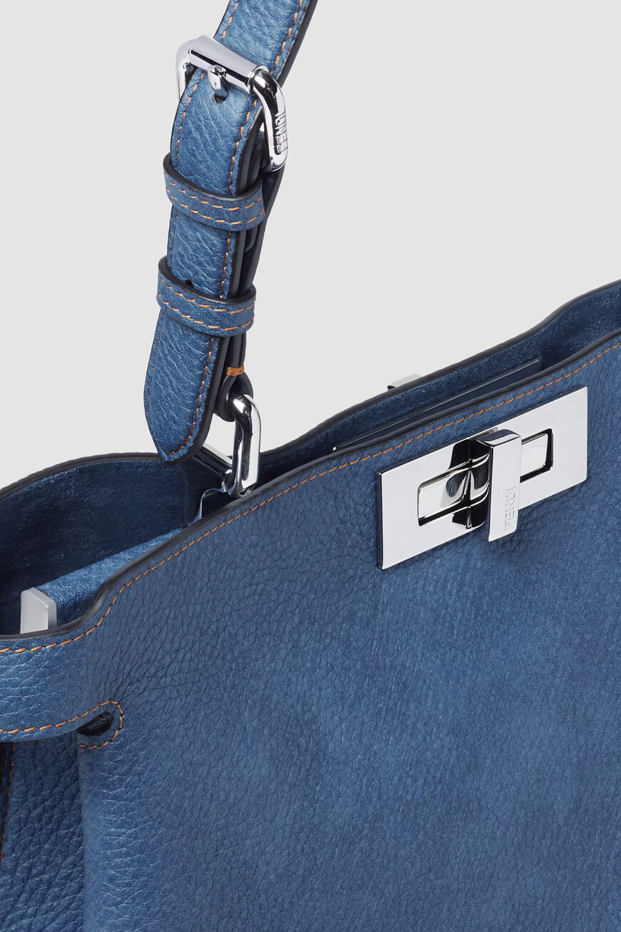 сумка  модель peekaboo soft 8BN353 AUR3 F04QL по распродаже