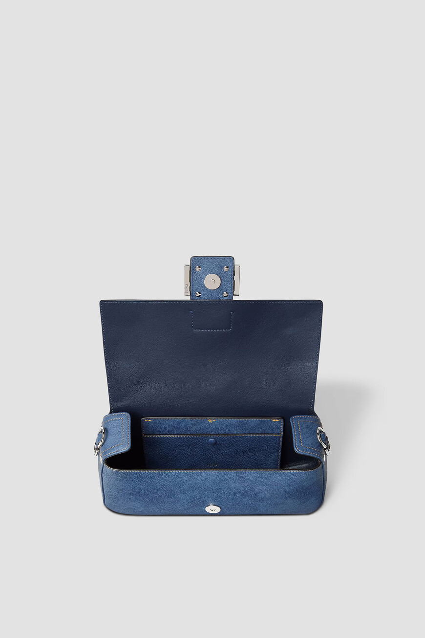 сумка  модель baguette 8BR600 AUSZ F04QL со скидкой