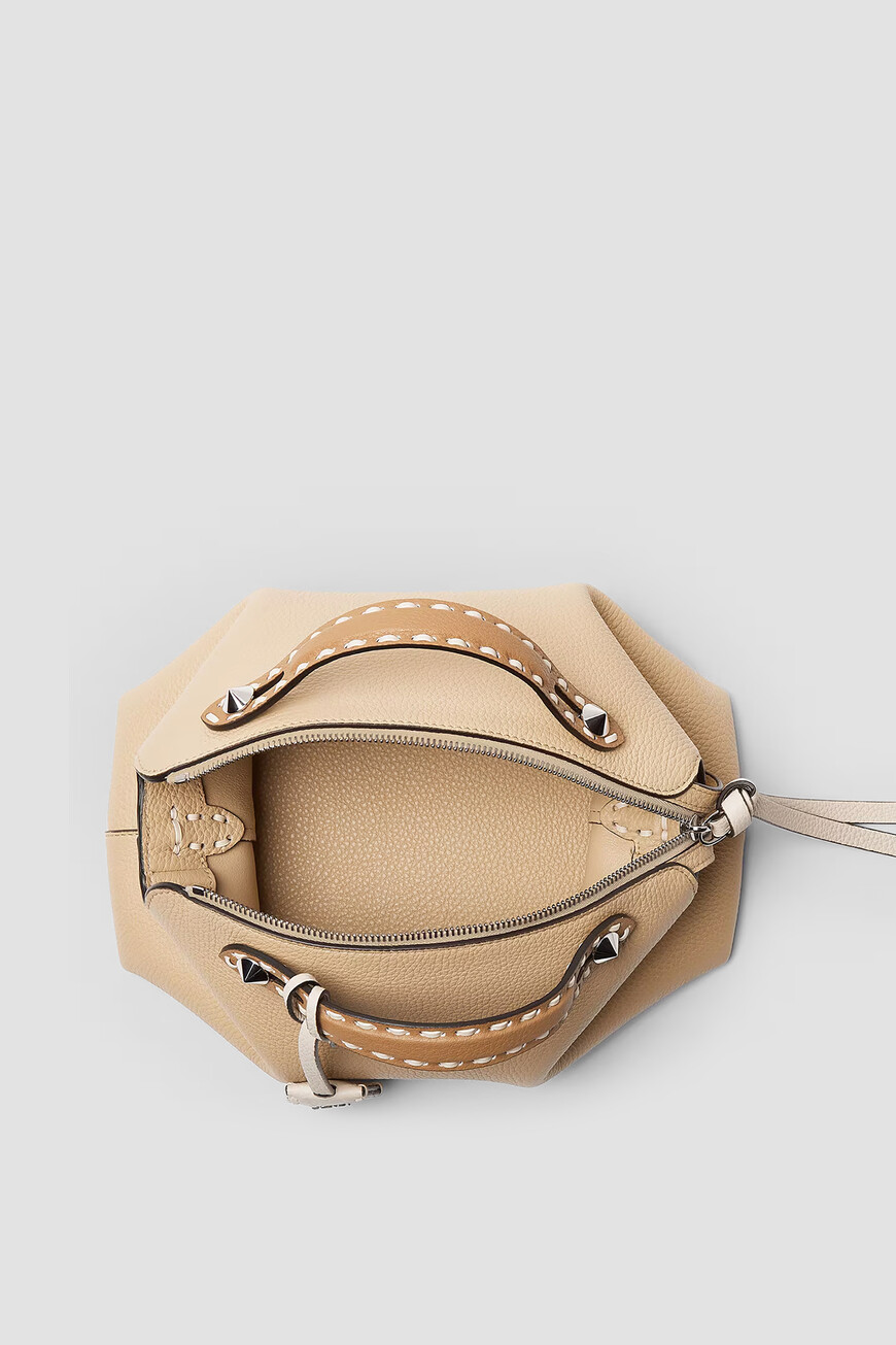 сумка  модель by the way selleria 8BL155 AV1J F1SY4 по распродаже