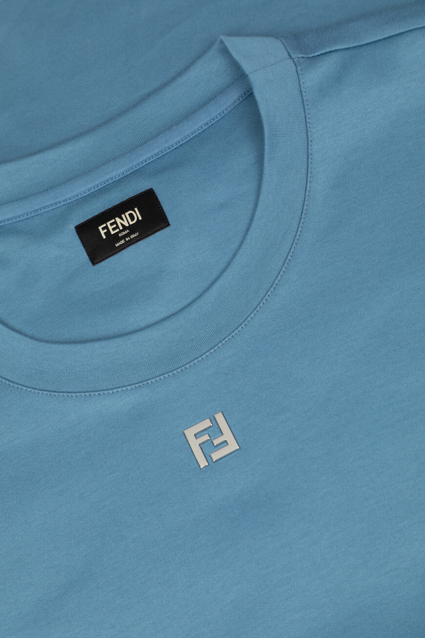 футболка  FY0936 ARYY F0U6K со скидкой