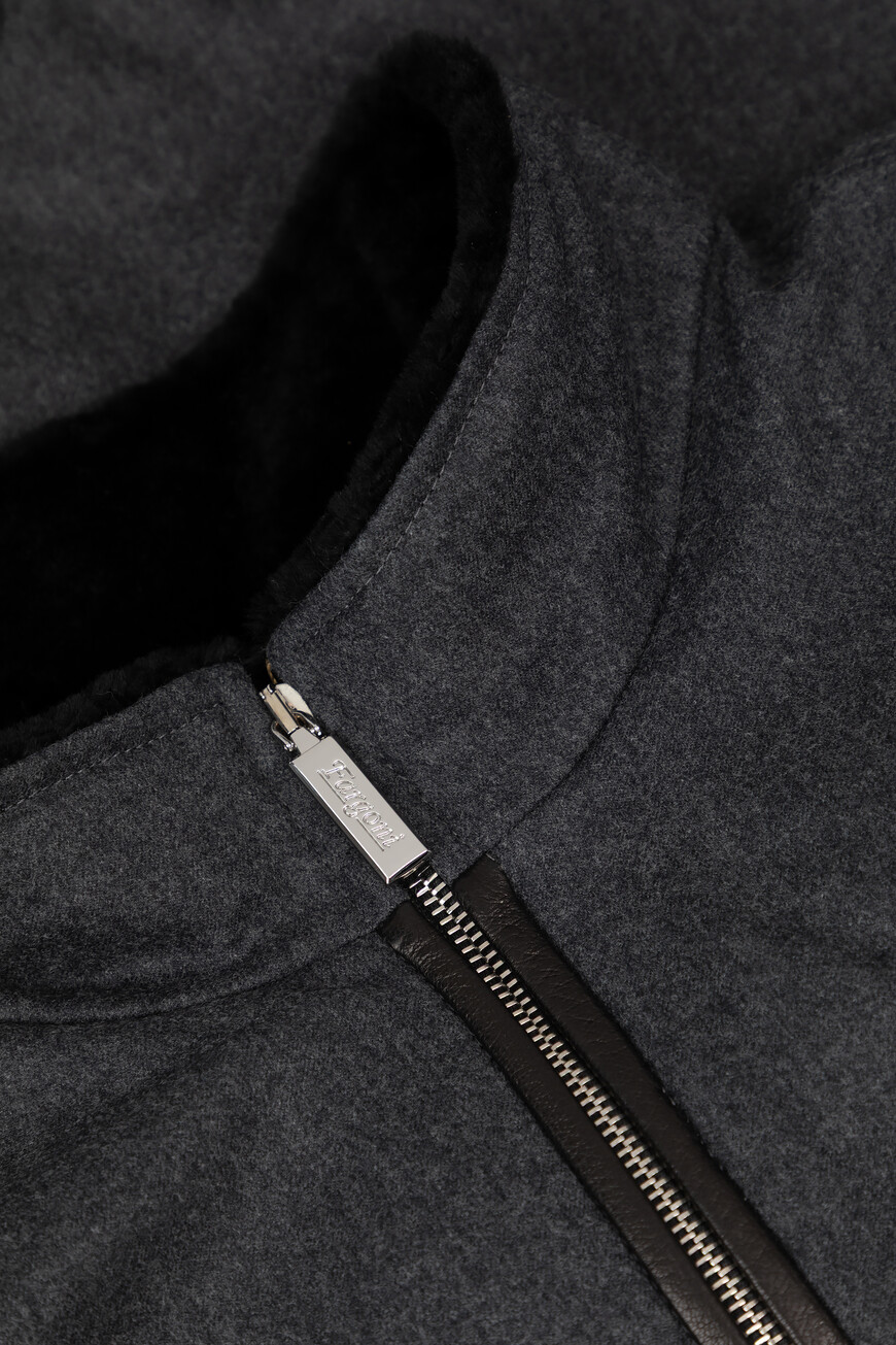 куртка  ZP01-03DD-06B/FMB на официальном сайте