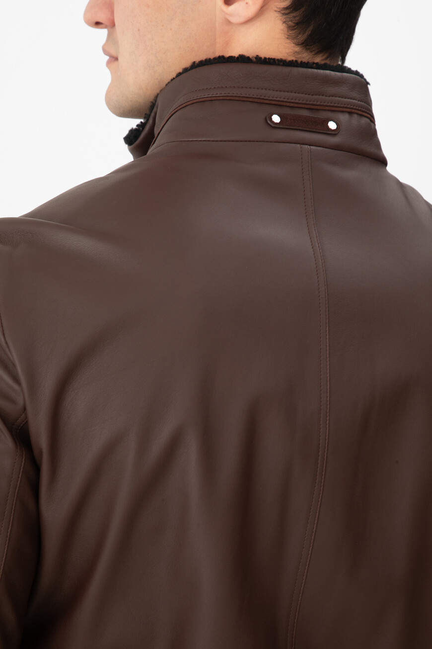 куртка  M7J1400040 AGMTSK R049 со скидкой