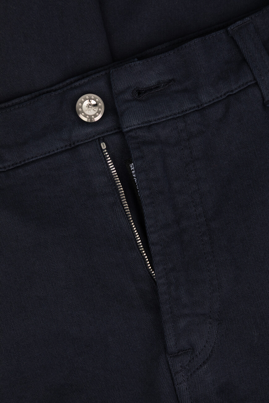 джинсы  MFT44B0140 F118PT B073 со скидкой