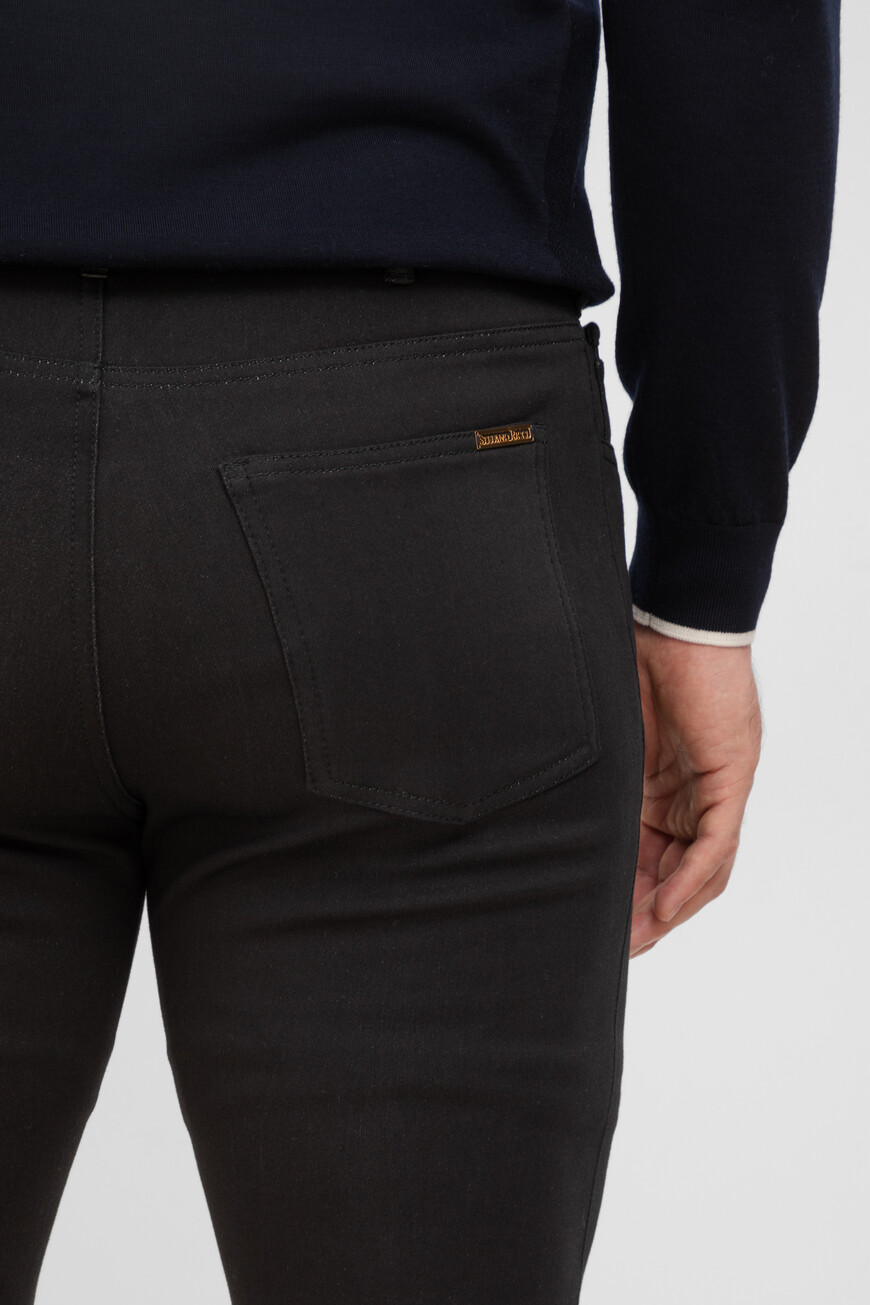 джинсы  MBT4300040 0702 N999 по низкой цене