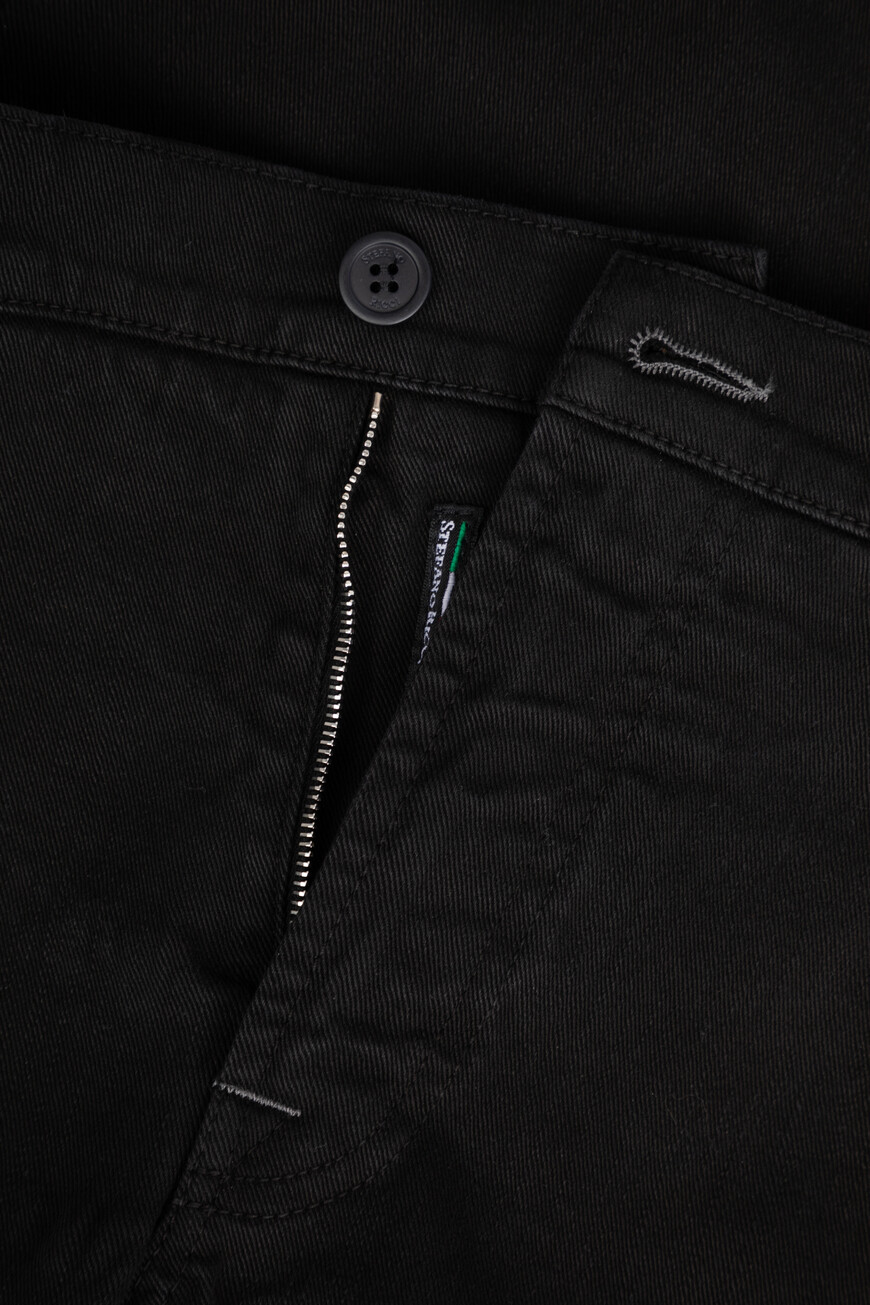 джинсы  MFT24B0180 K3PT N999 со скидкой