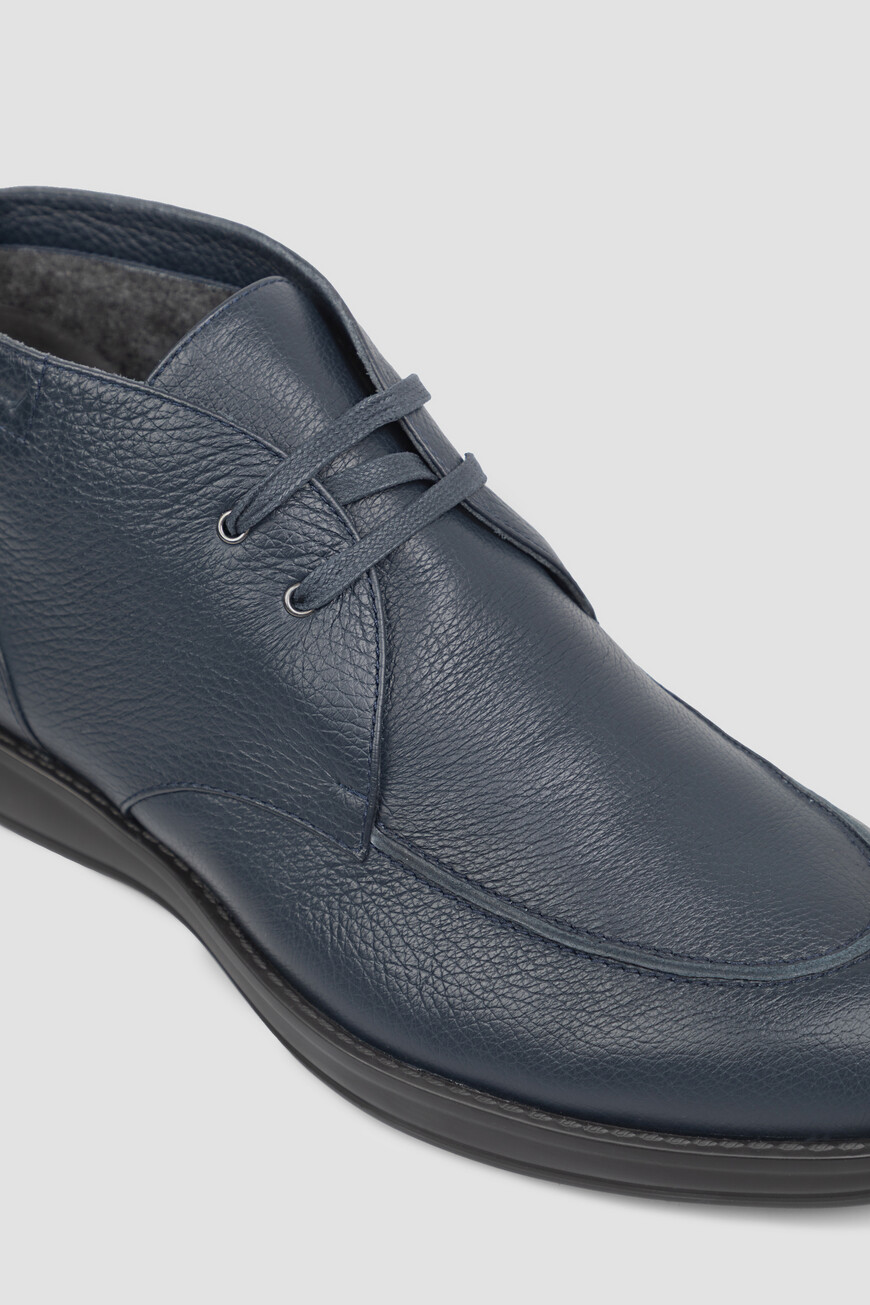 Товар синего цвета по низкой цене