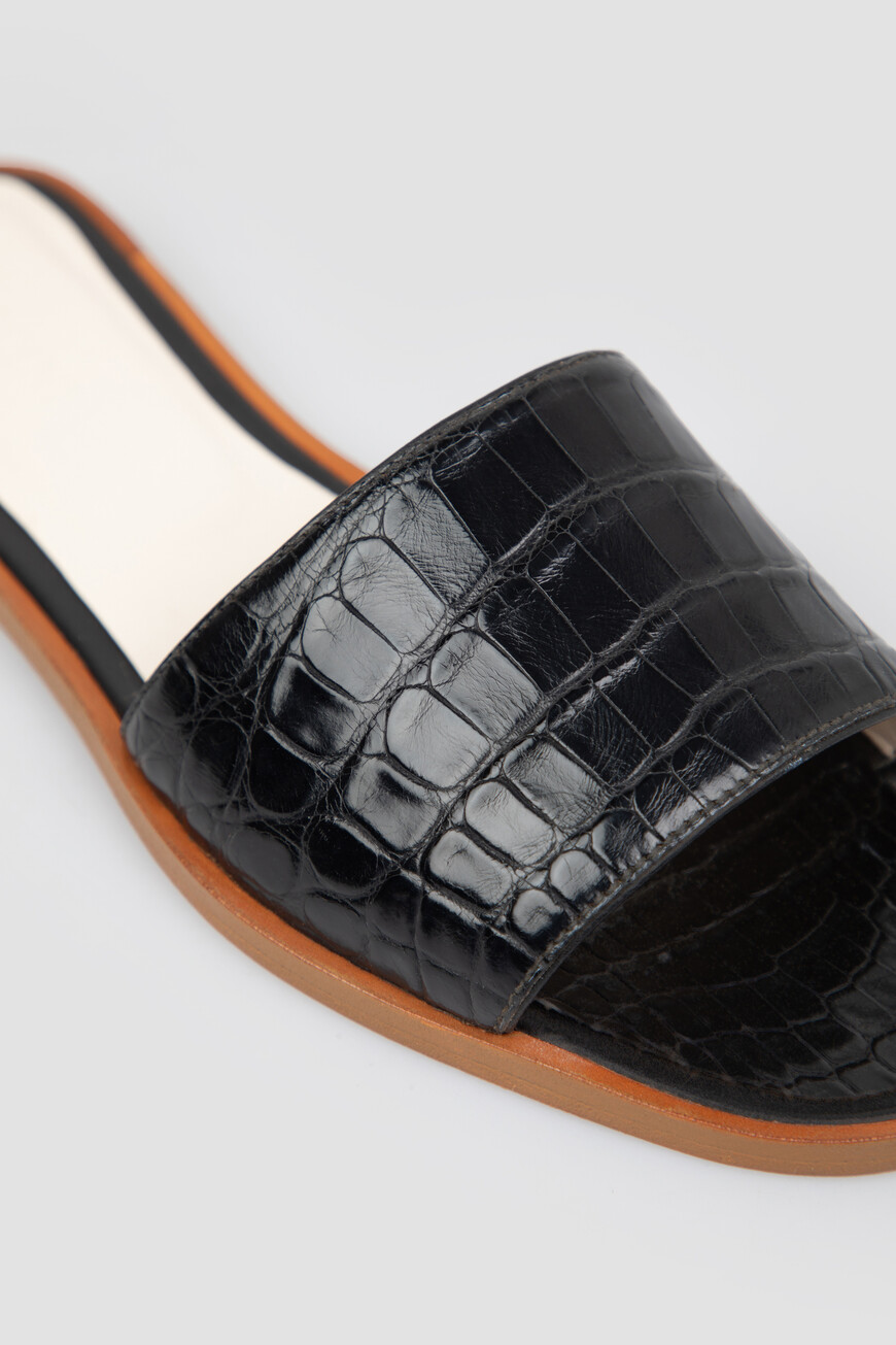 шлепанцы  WT-01101 со скидкой