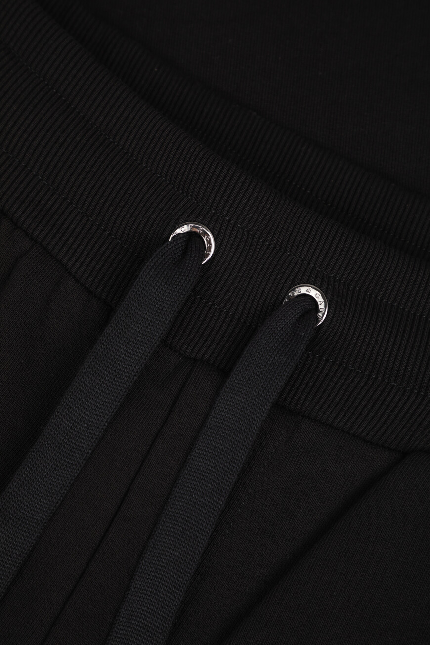 брюки  GZ12AT G7M4Y N0000 по распродаже