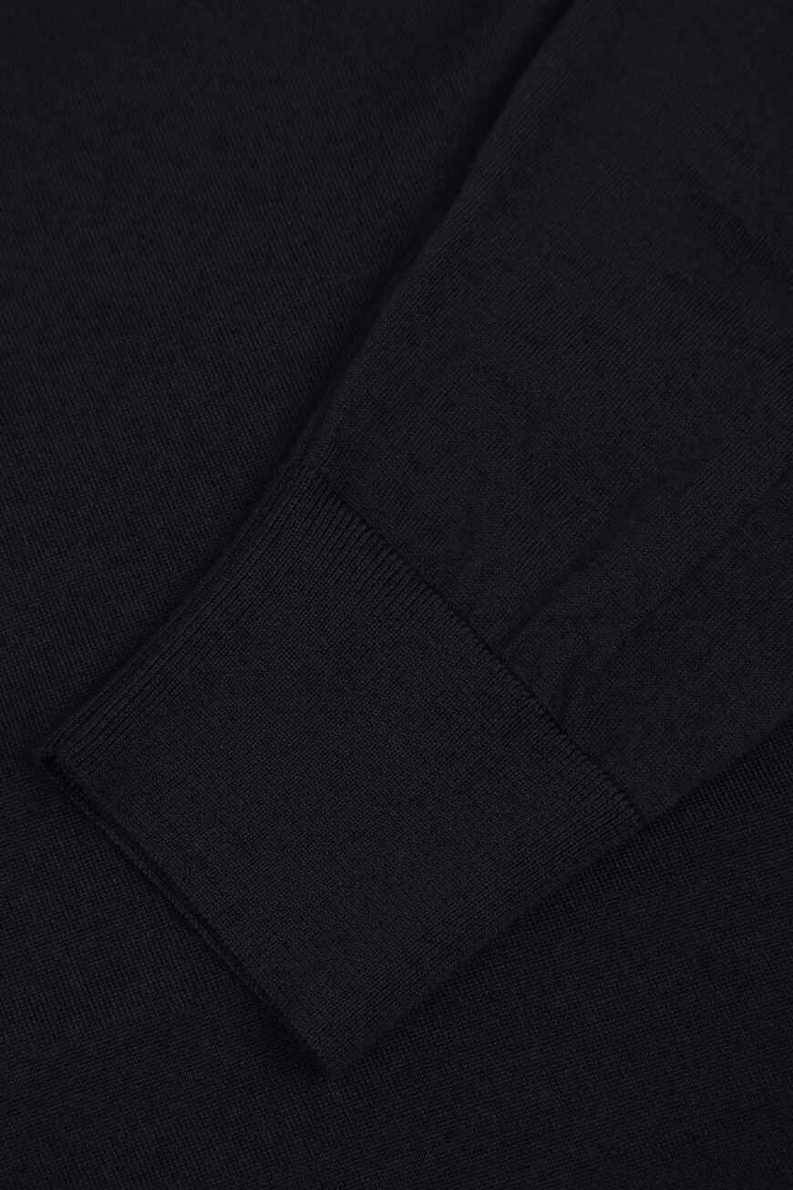 поло  GXZ25T JCVZS B0665 на официальном сайте